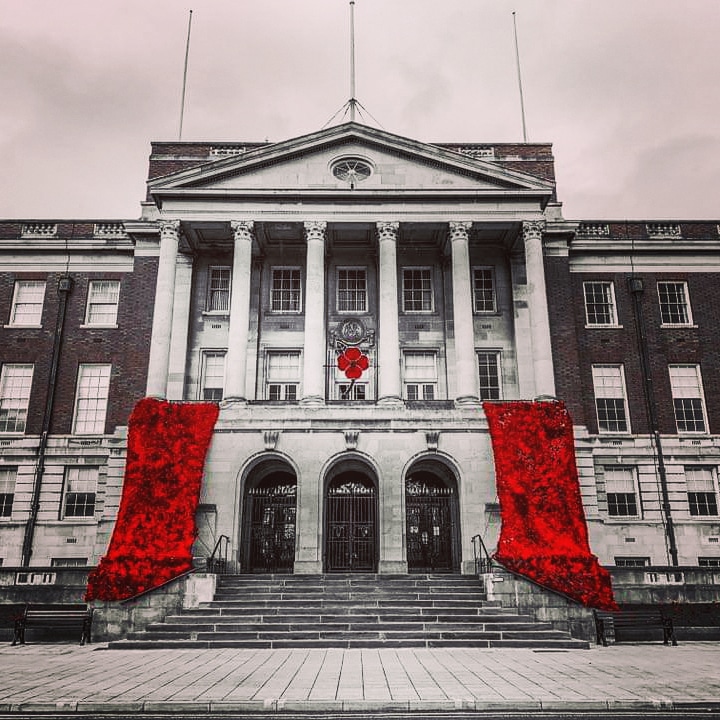 Chesterfield Town Hall, remembrance tribute. All poppies knitted