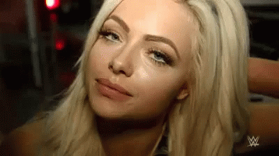 Kll Liv Morgan : KindaLooksLikeWWE