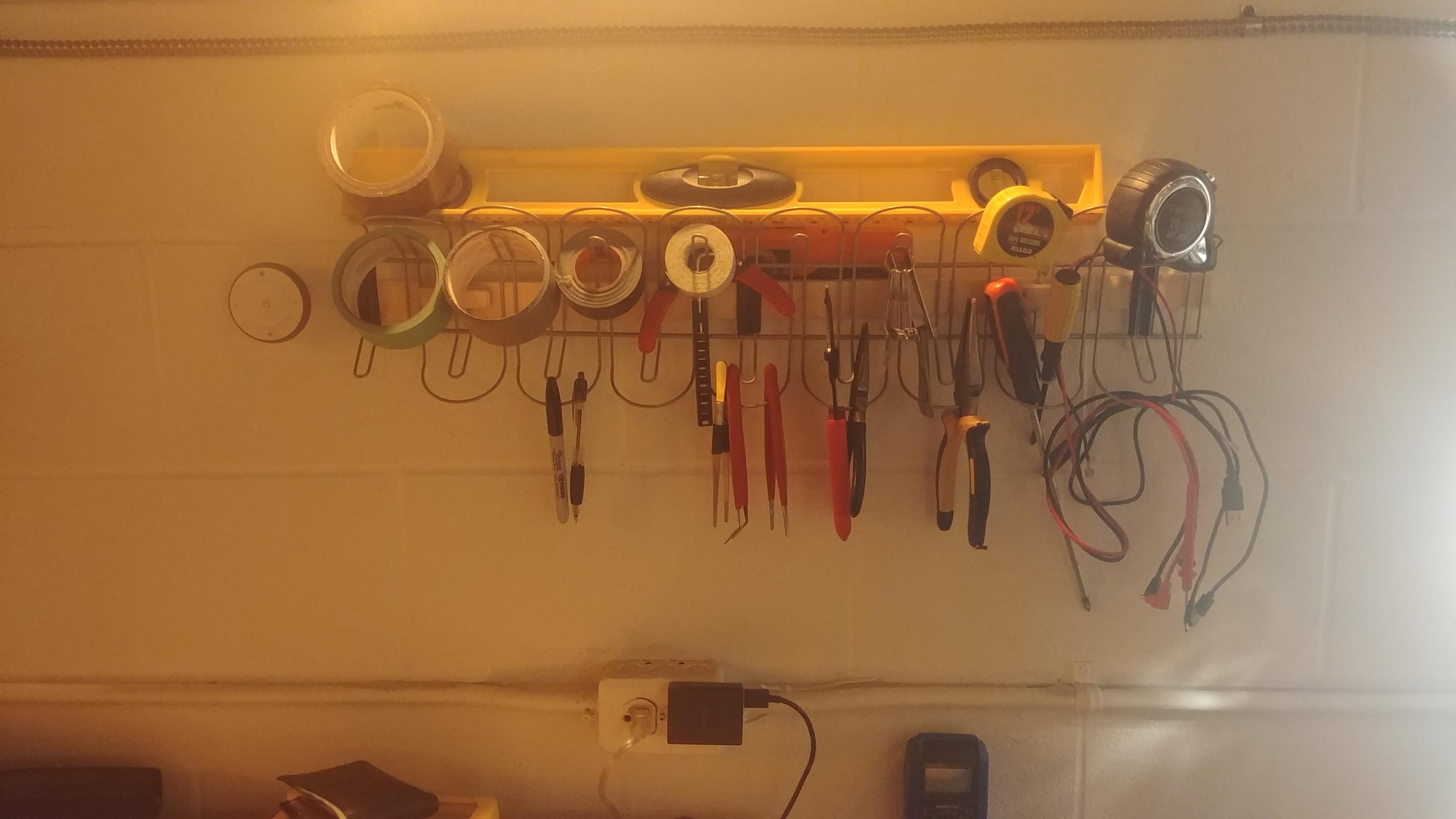 SIGNUM cable management as a tool rack r/ikeahacks