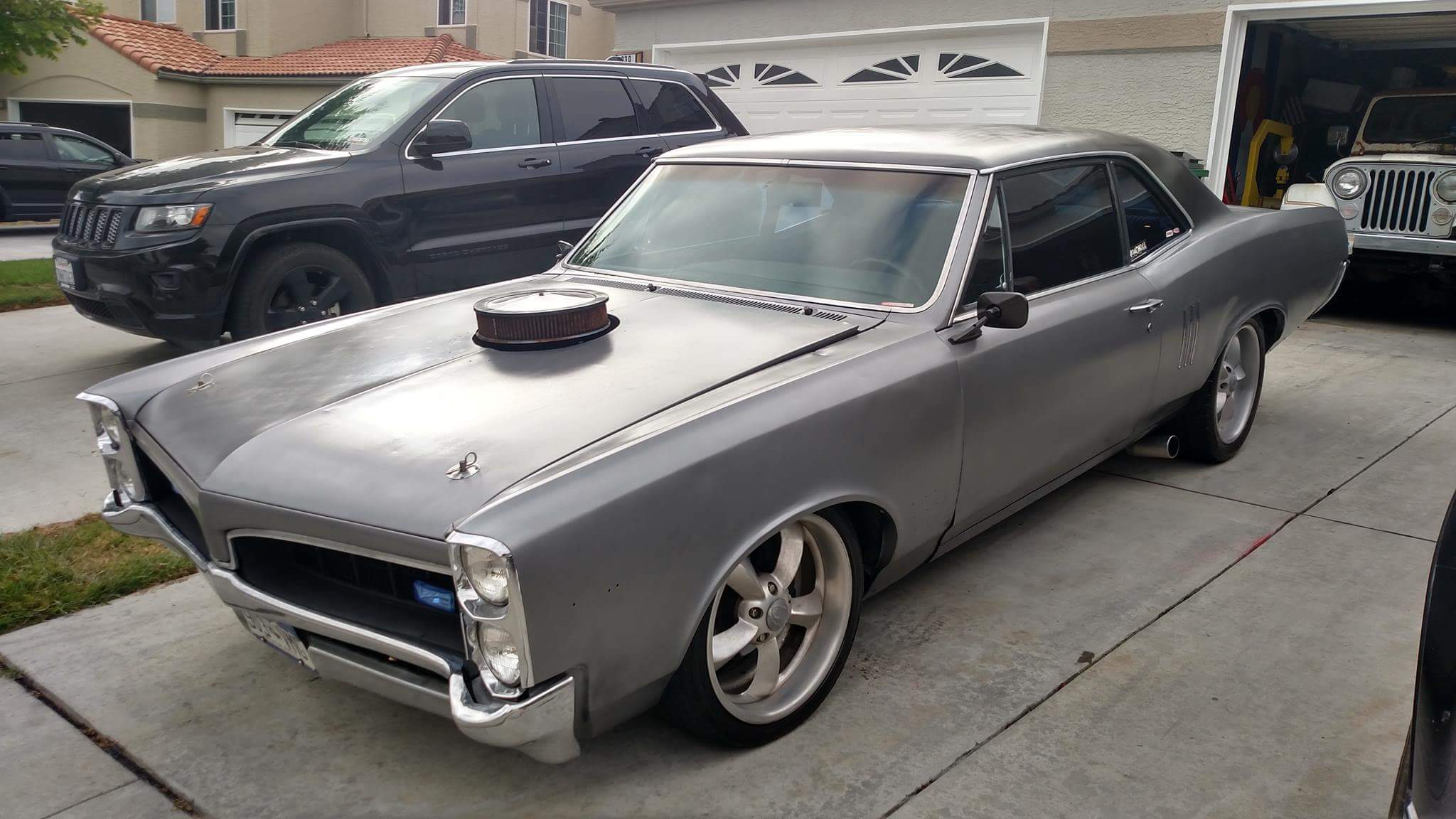 46 rattle can fade. Rustoleum Hammered Gray and Hammered Black. r