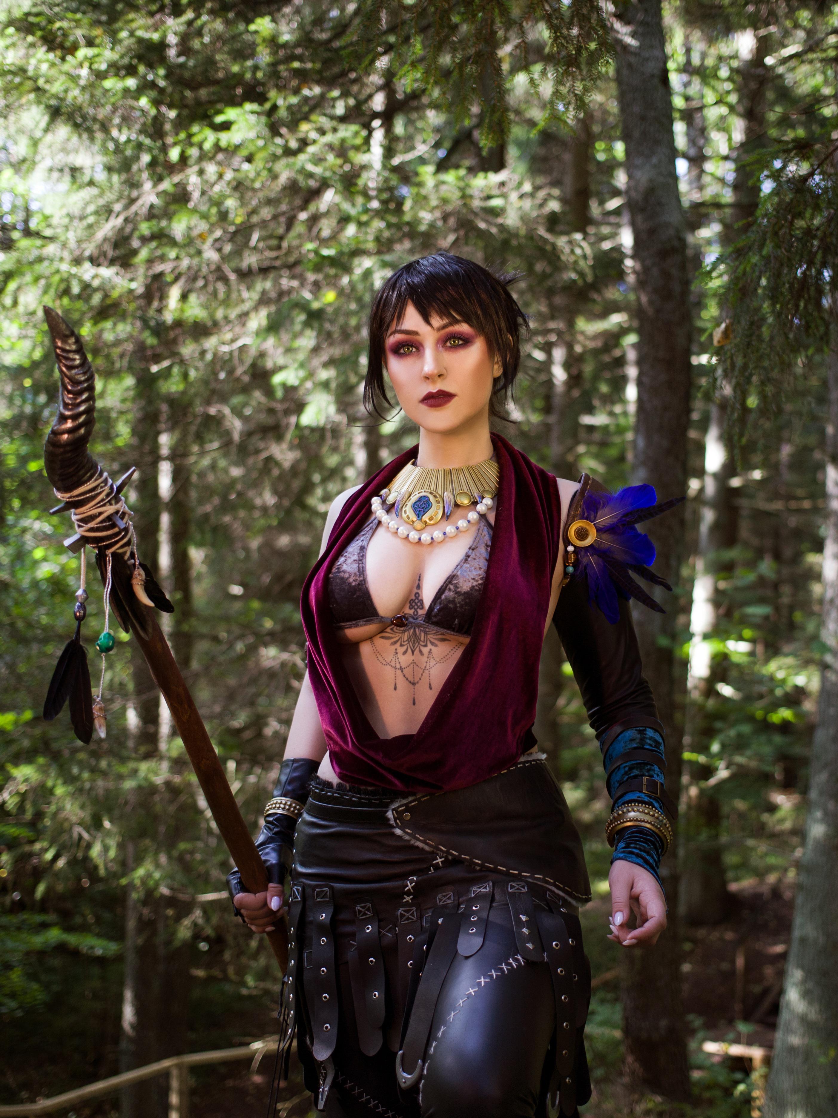Dragon Age Morrigan Cosplay