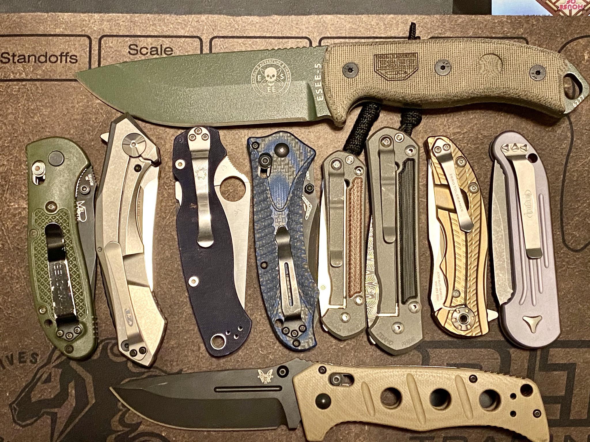 Happy Friday the 13th from Texas!! What knife should I carry today