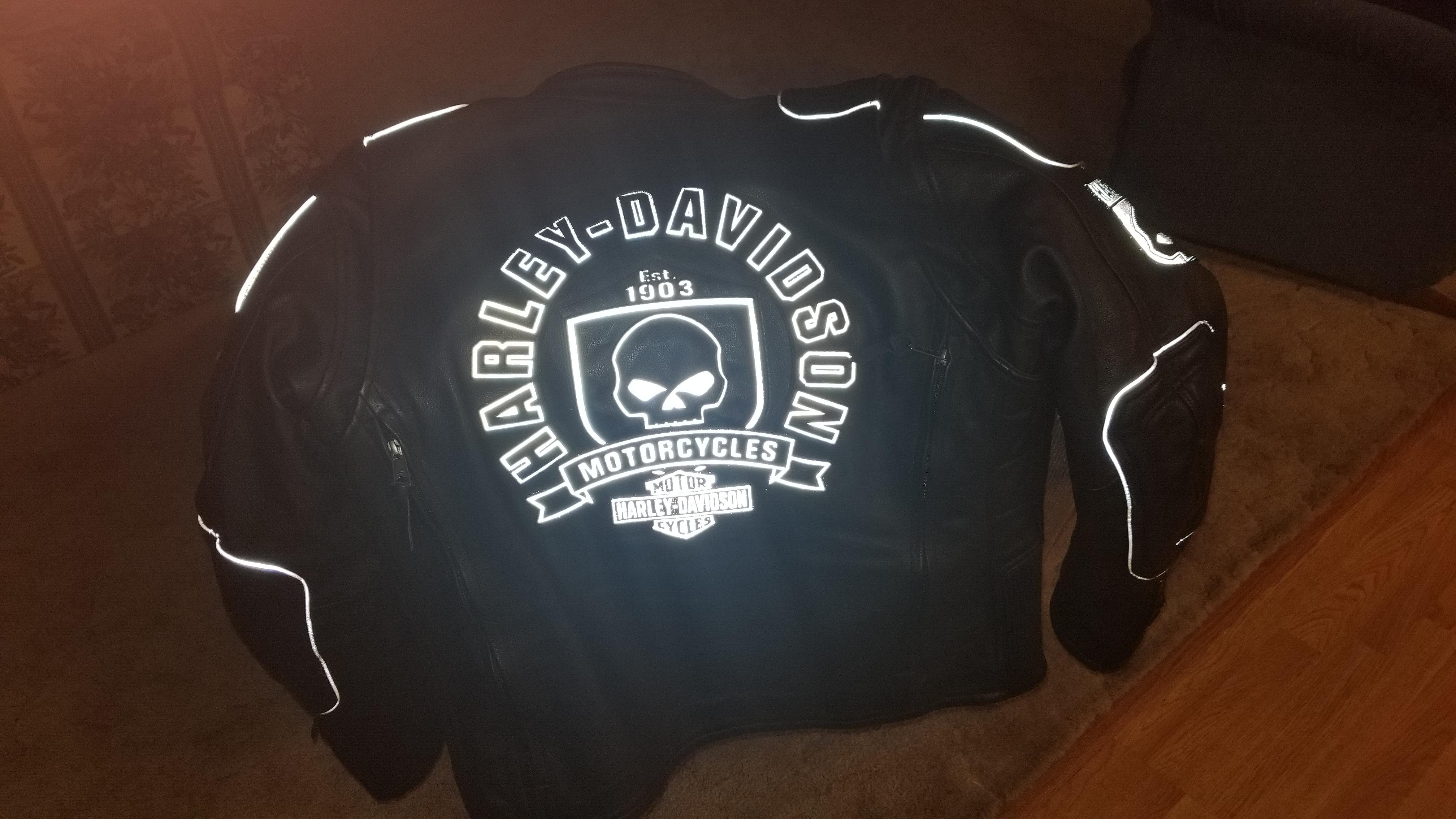 I wish Indian would make a jacket with reflective patches like this r