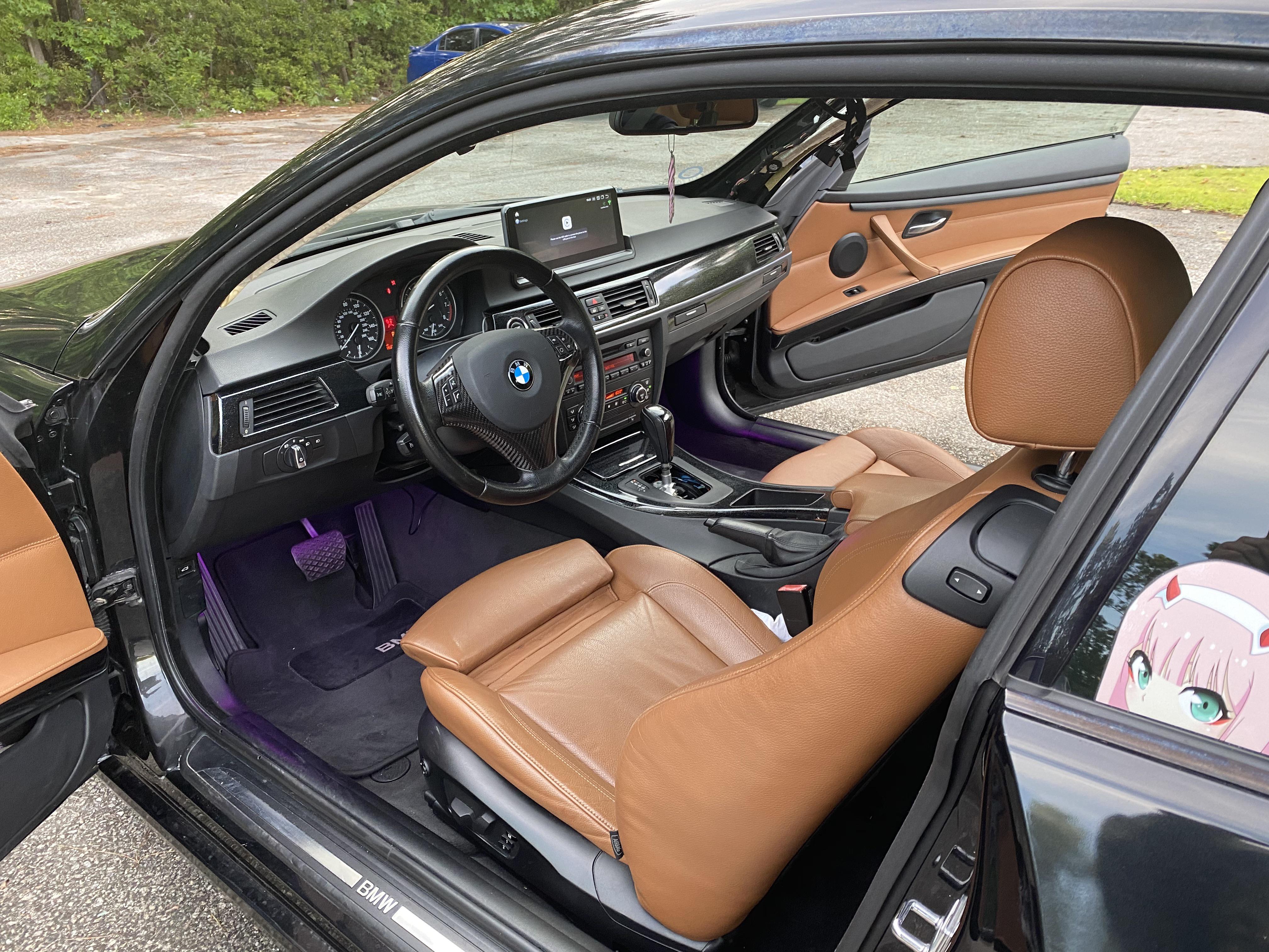 Here is that wrap I did on my e92 dash it was still a work in progress