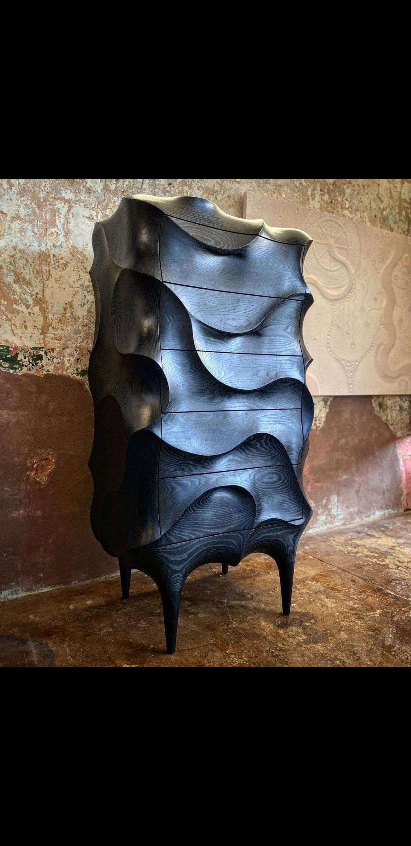 This set of Chester Drawers posted to r/oddlysatisfying by u/rosseepoo