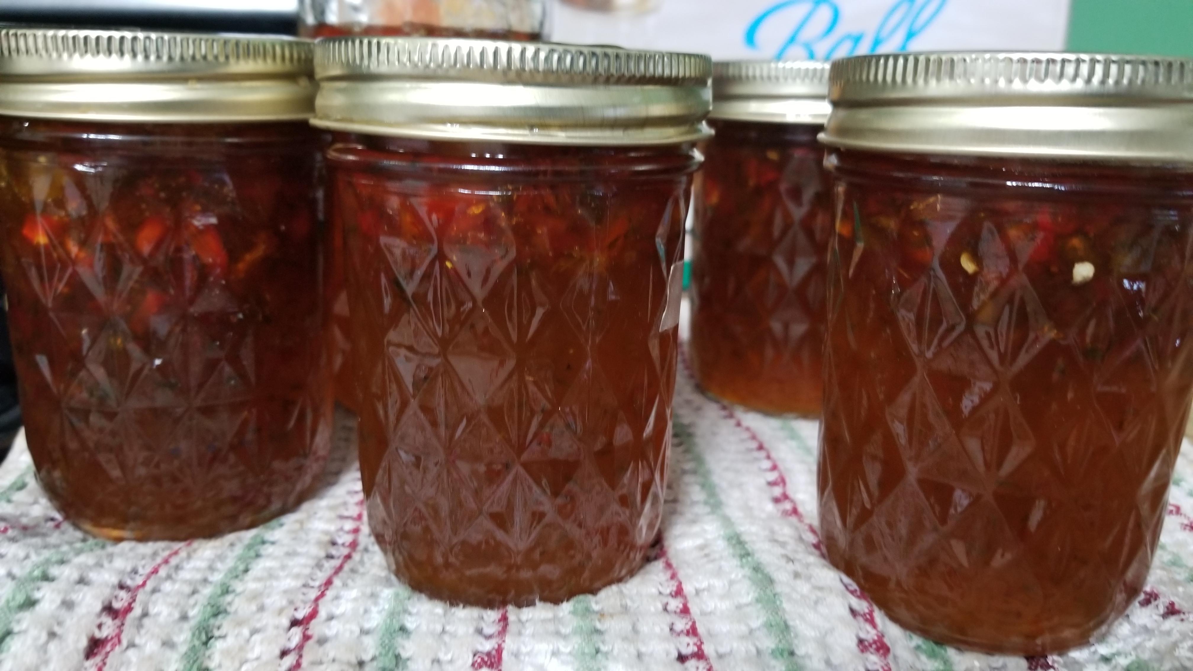 Red Pepper Jalapeno Jelly r/Canning