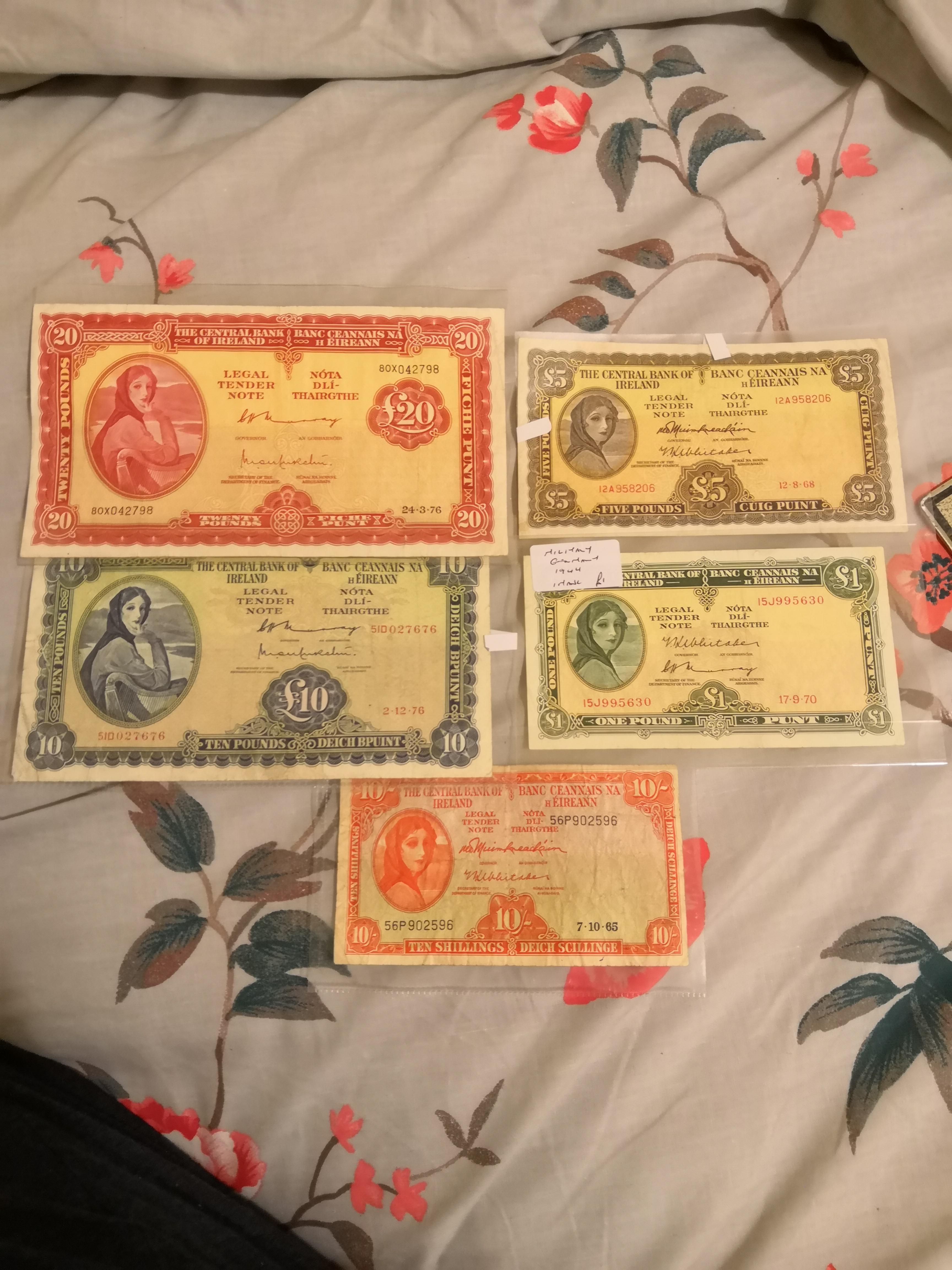 Some of my old Irish money 😁 r/papermoney