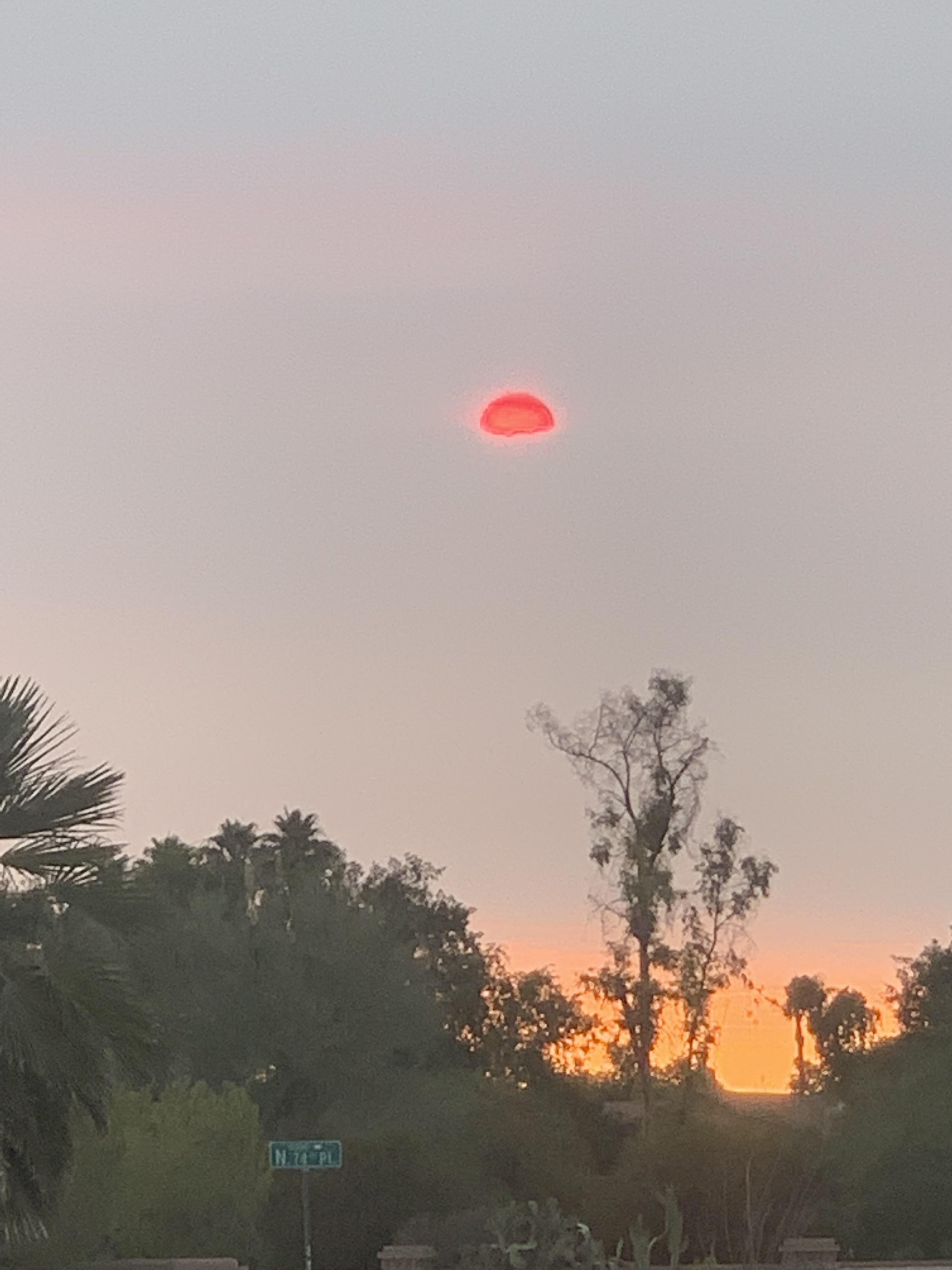 Red Sun setting in Arizona Sunset today (sorry for phone quality) r