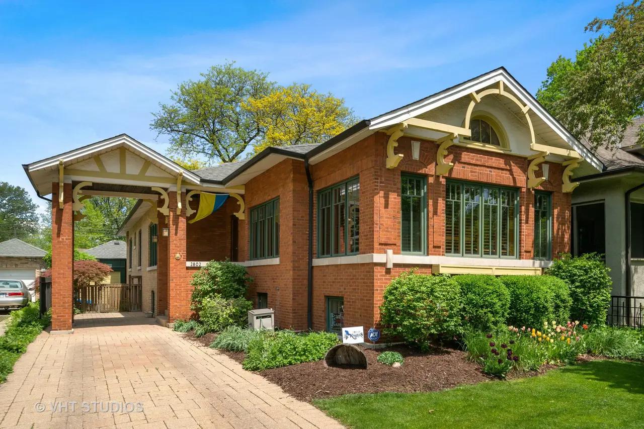 Ravenswood Manor, Chicago home built in 1919 r/McMansionHell