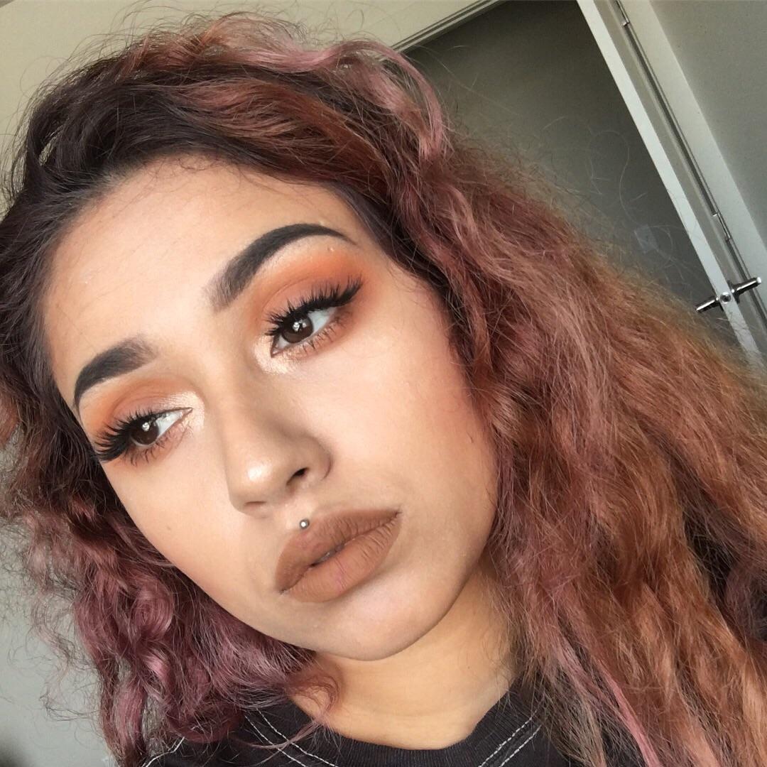 I want it to be fall.. burnt orange look using morphe 35o and lime