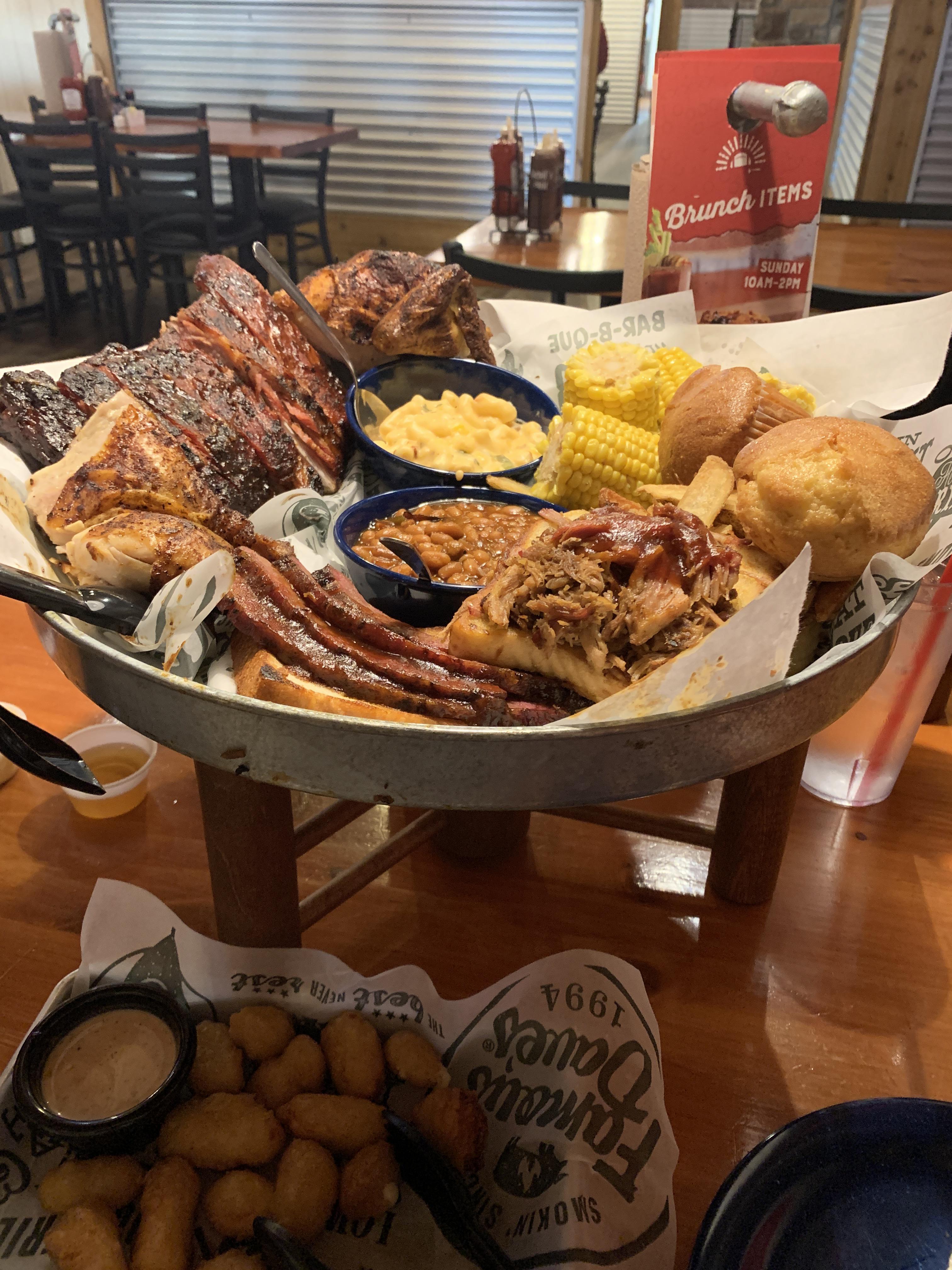 Famous Dave'S Christmas Dinner Dave’s famous BBQ trash can lid, some of the best bbq I’ve ever had 😍