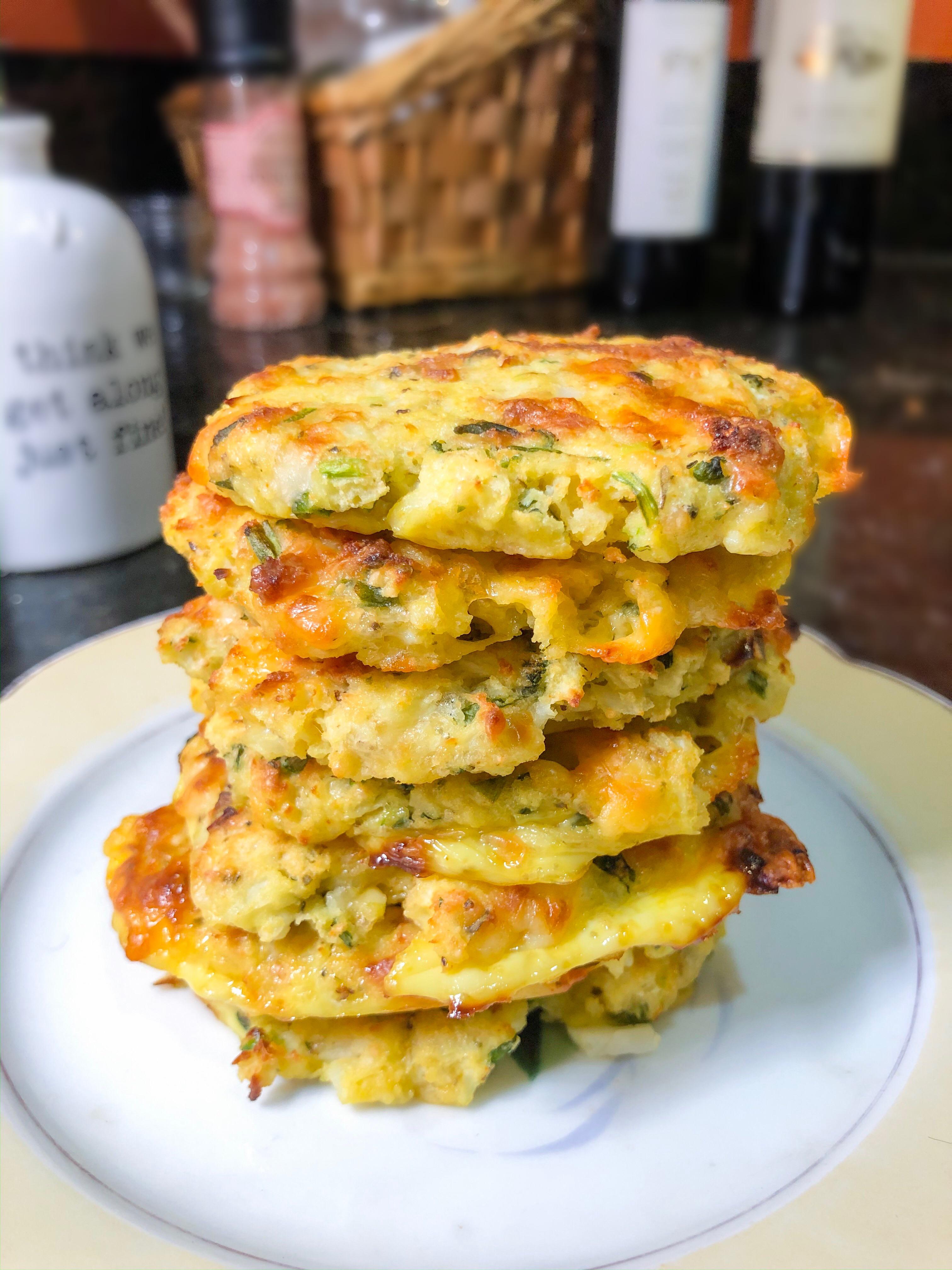 Cauliflower Cheesy Keto Tortilla Frittatas r/ketorecipes