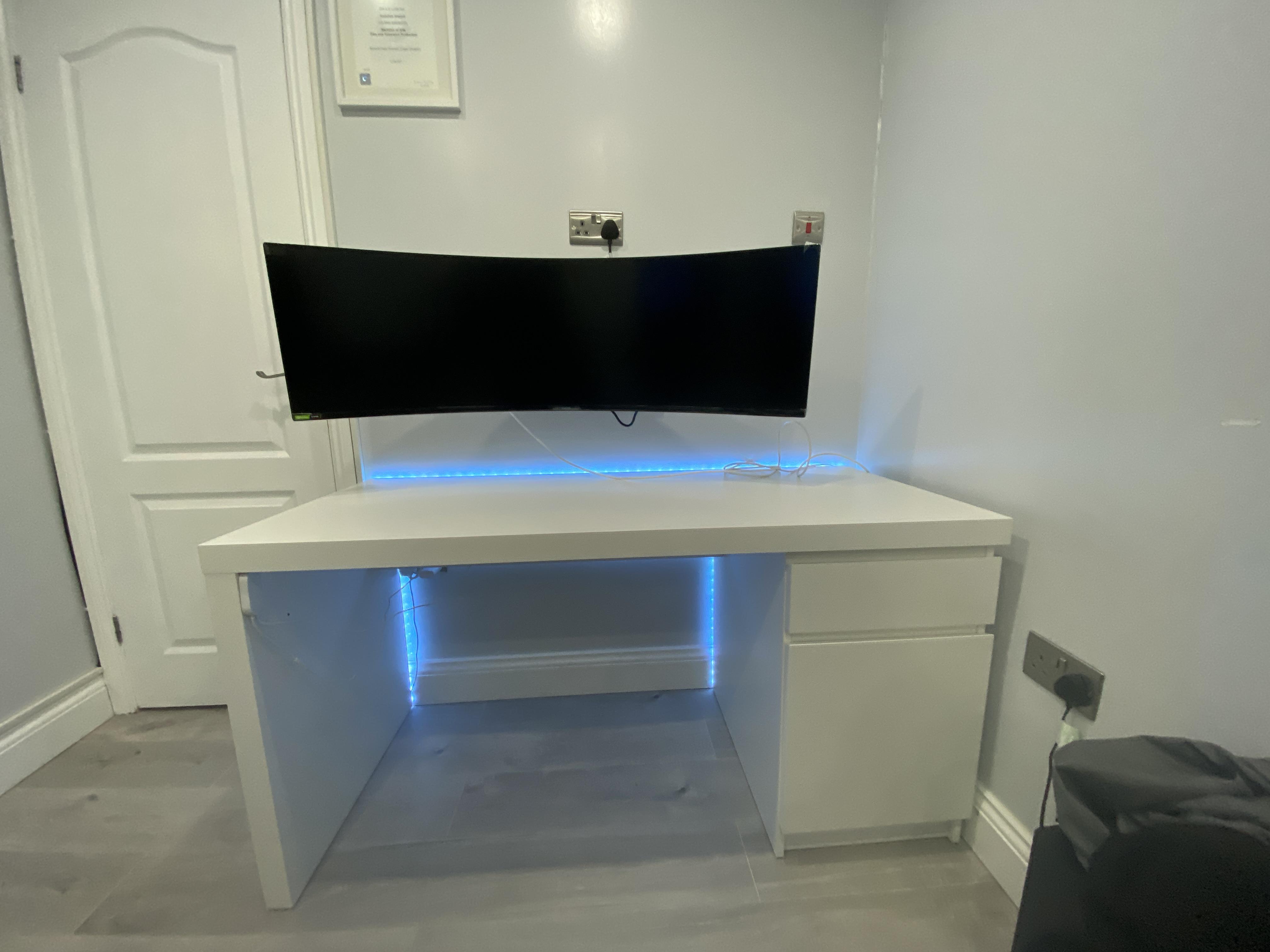 Samsung Odyssey G9 Wall Mounted! r/ultrawidemasterrace