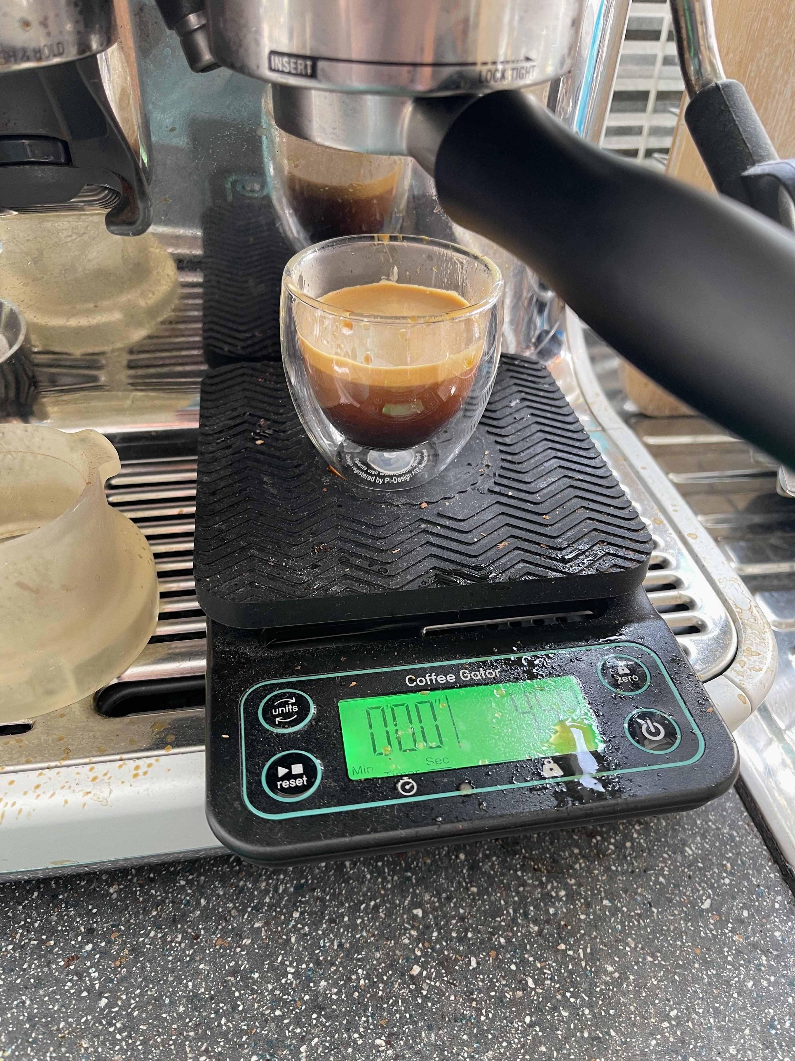 What do I need to do to avoid spillage using a bottomless porta filter