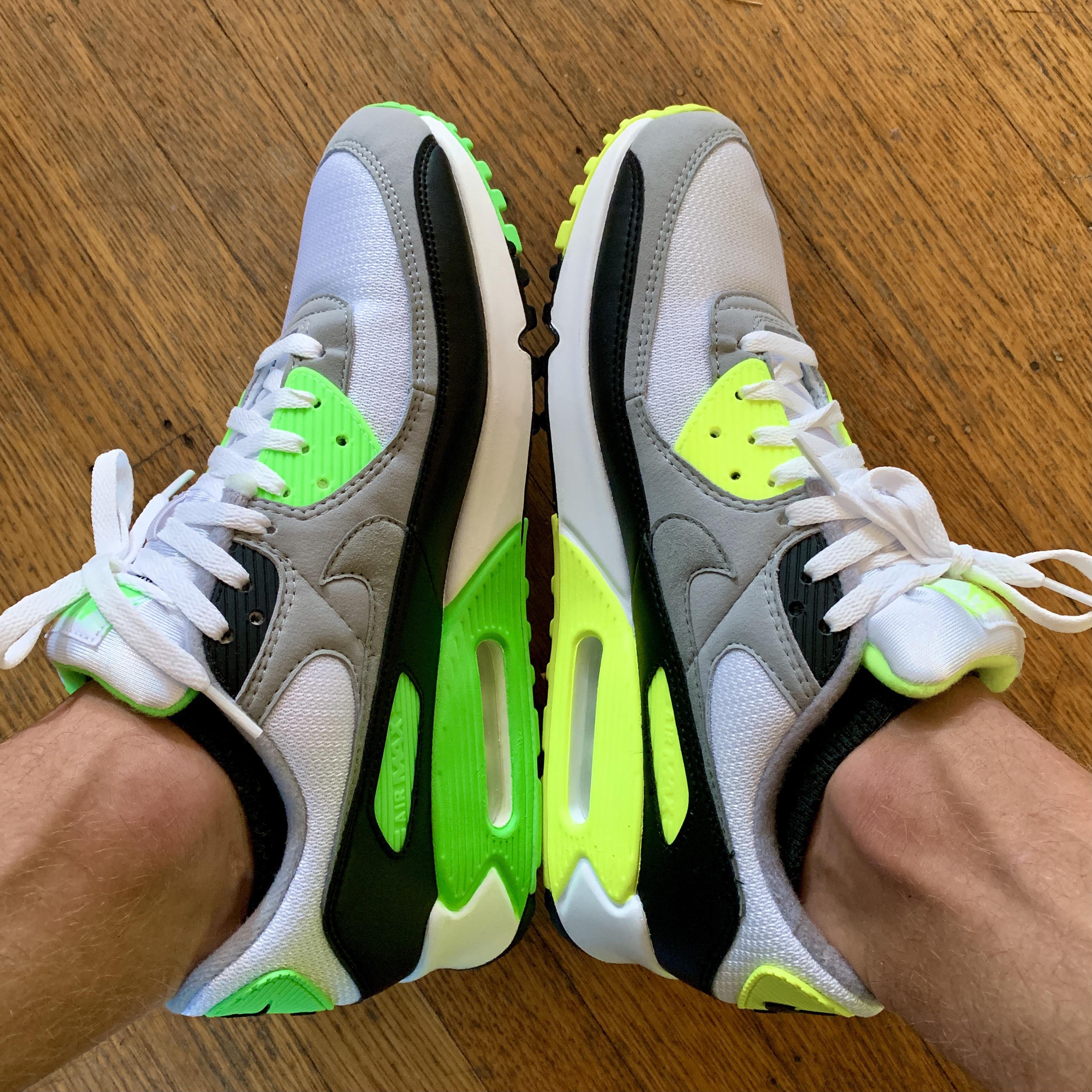 Highlighters r/Sneakers