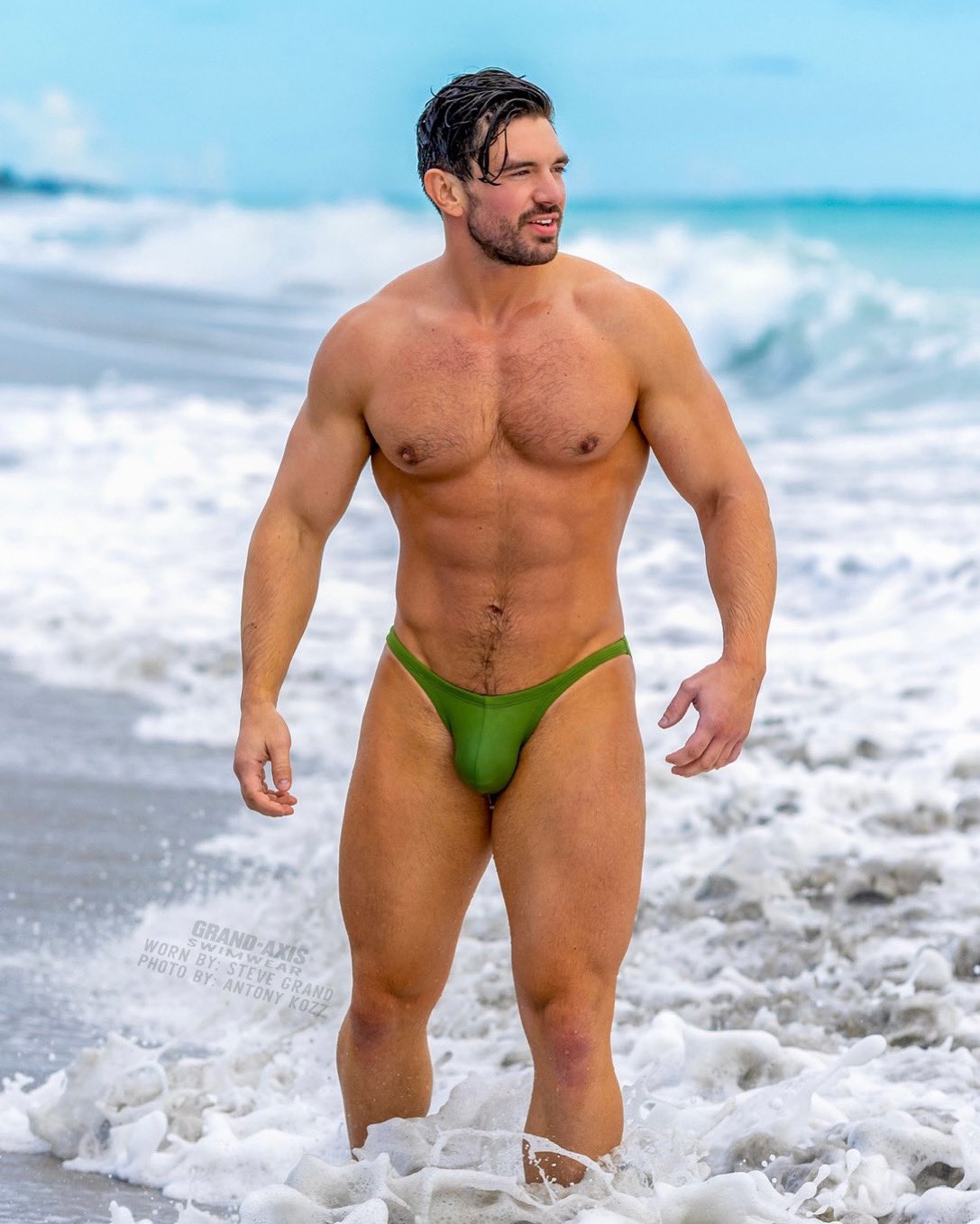 Steve Grand : ShirtlessCelebMen