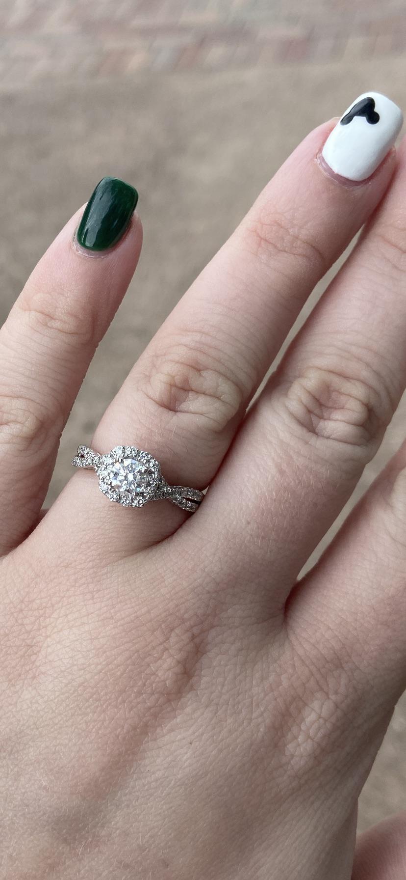 I can’t wait to add a wedding band to this ring in 2021! r