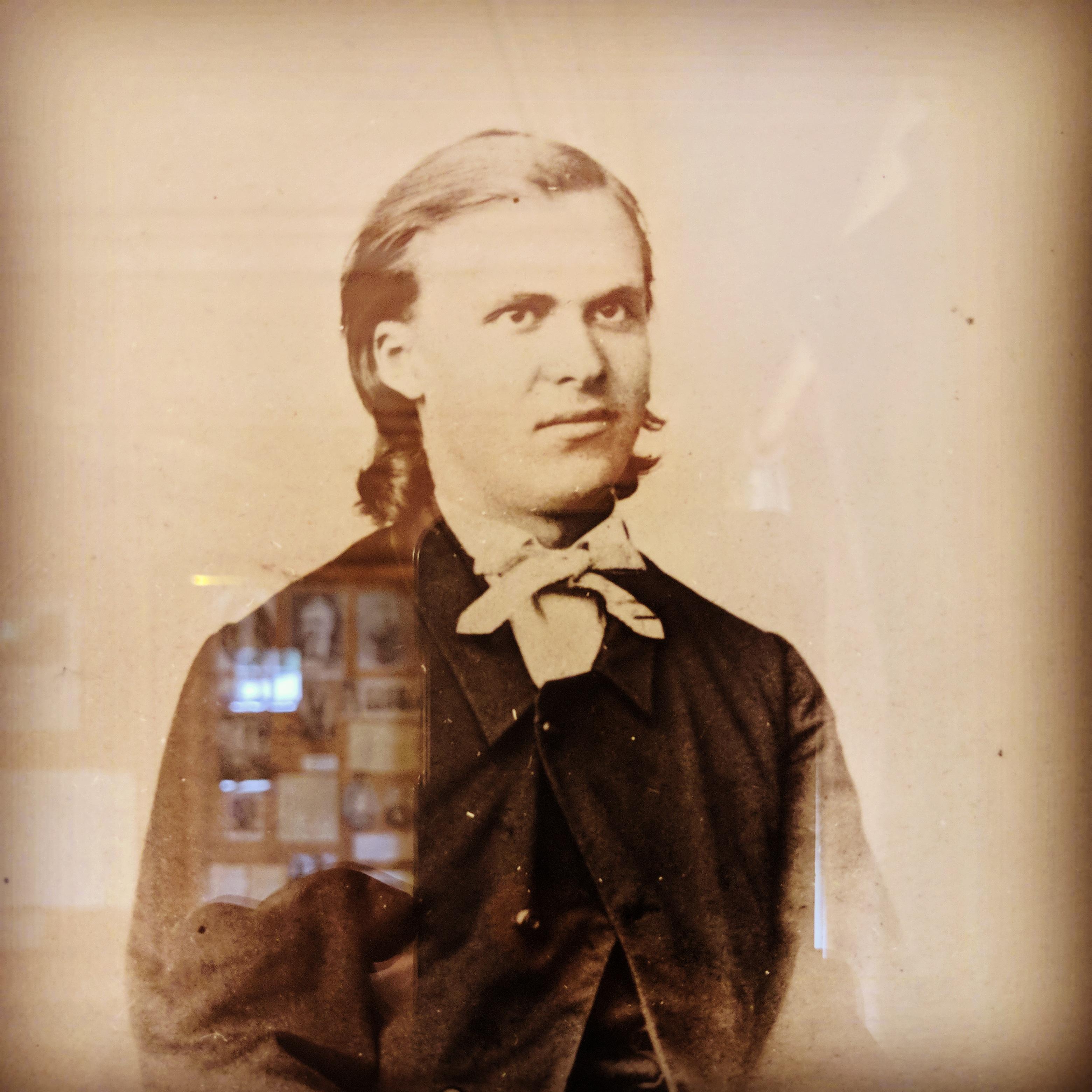 Young Nietzsche It's a photo I've never come across on the