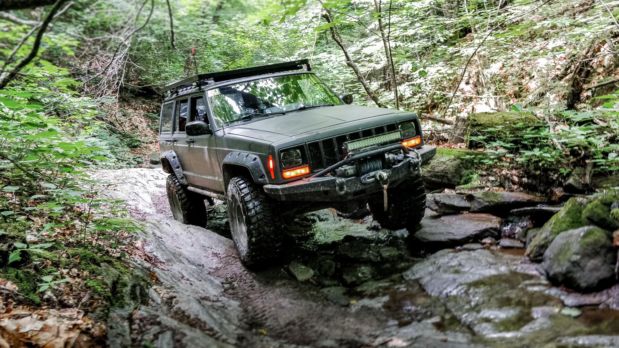 Taking the bumpy road to the brewery r/Jeep