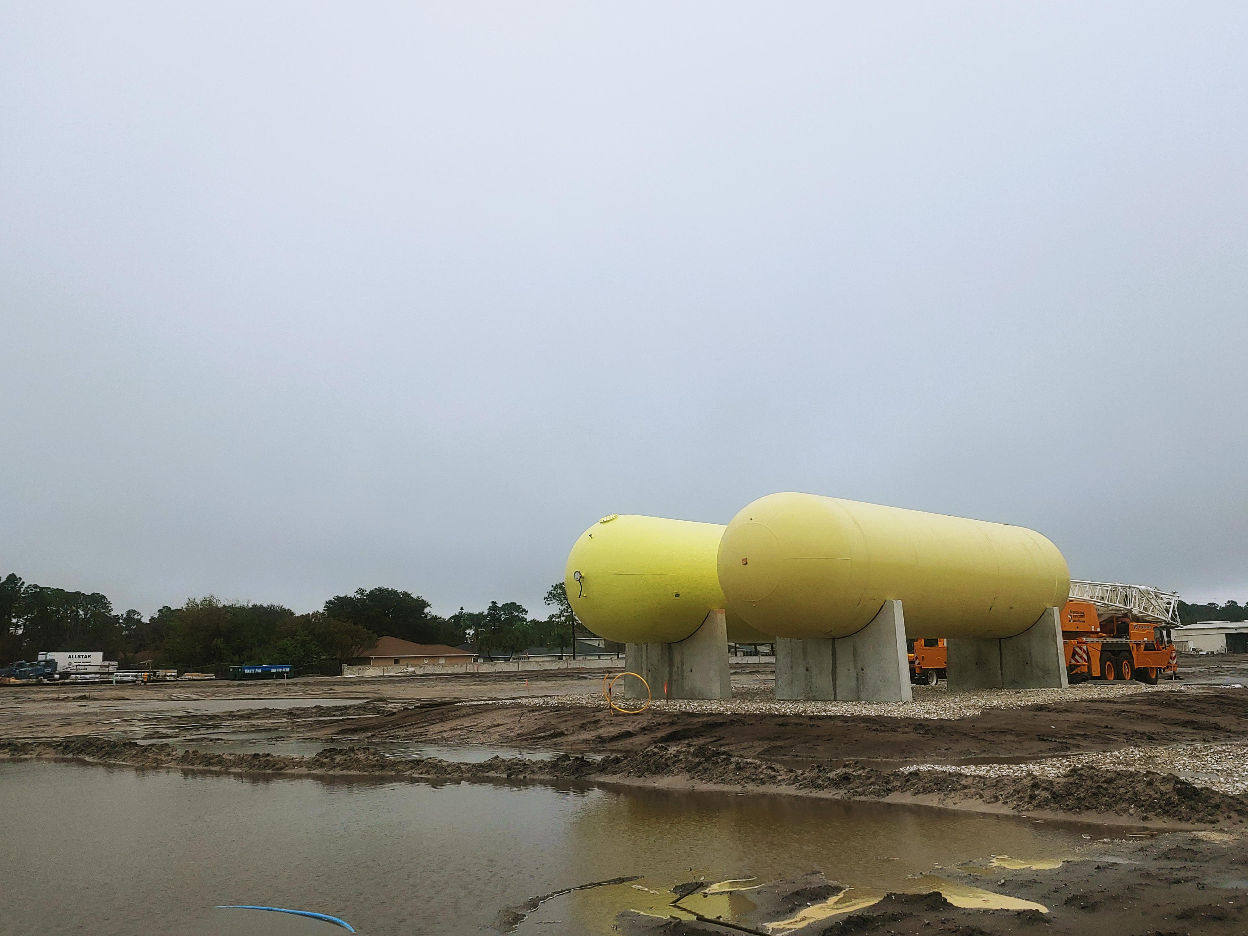 bigtank adapter.jpg propane