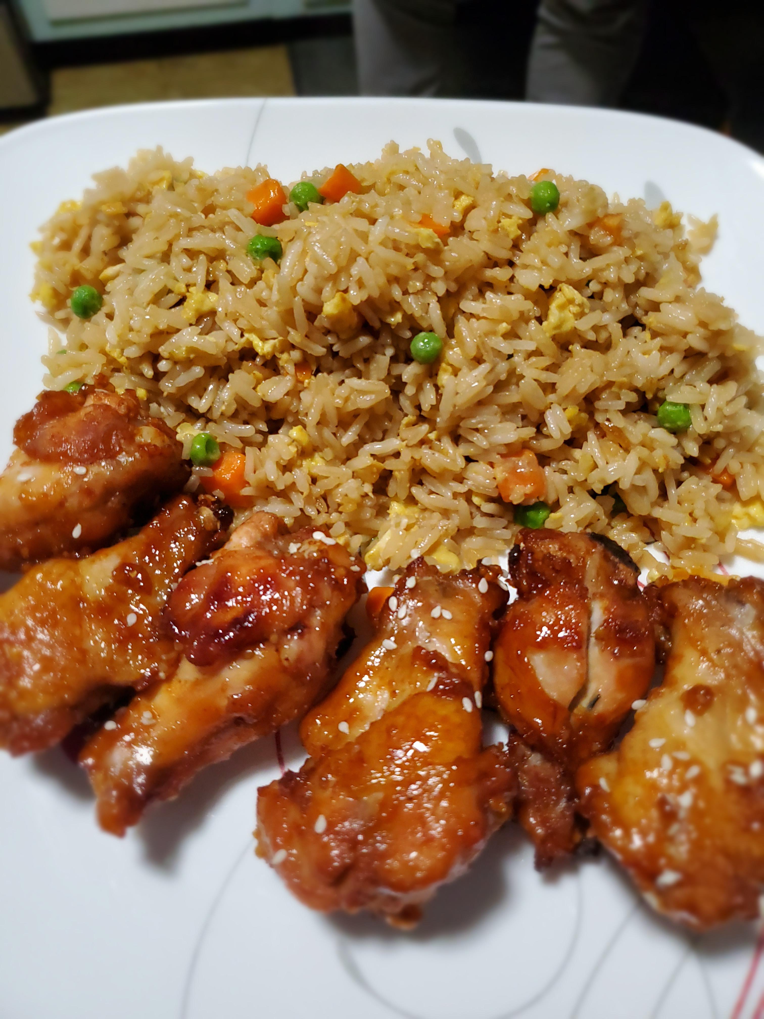 [Homemade] Chinese Fried Wings with Fried Rice. r/food