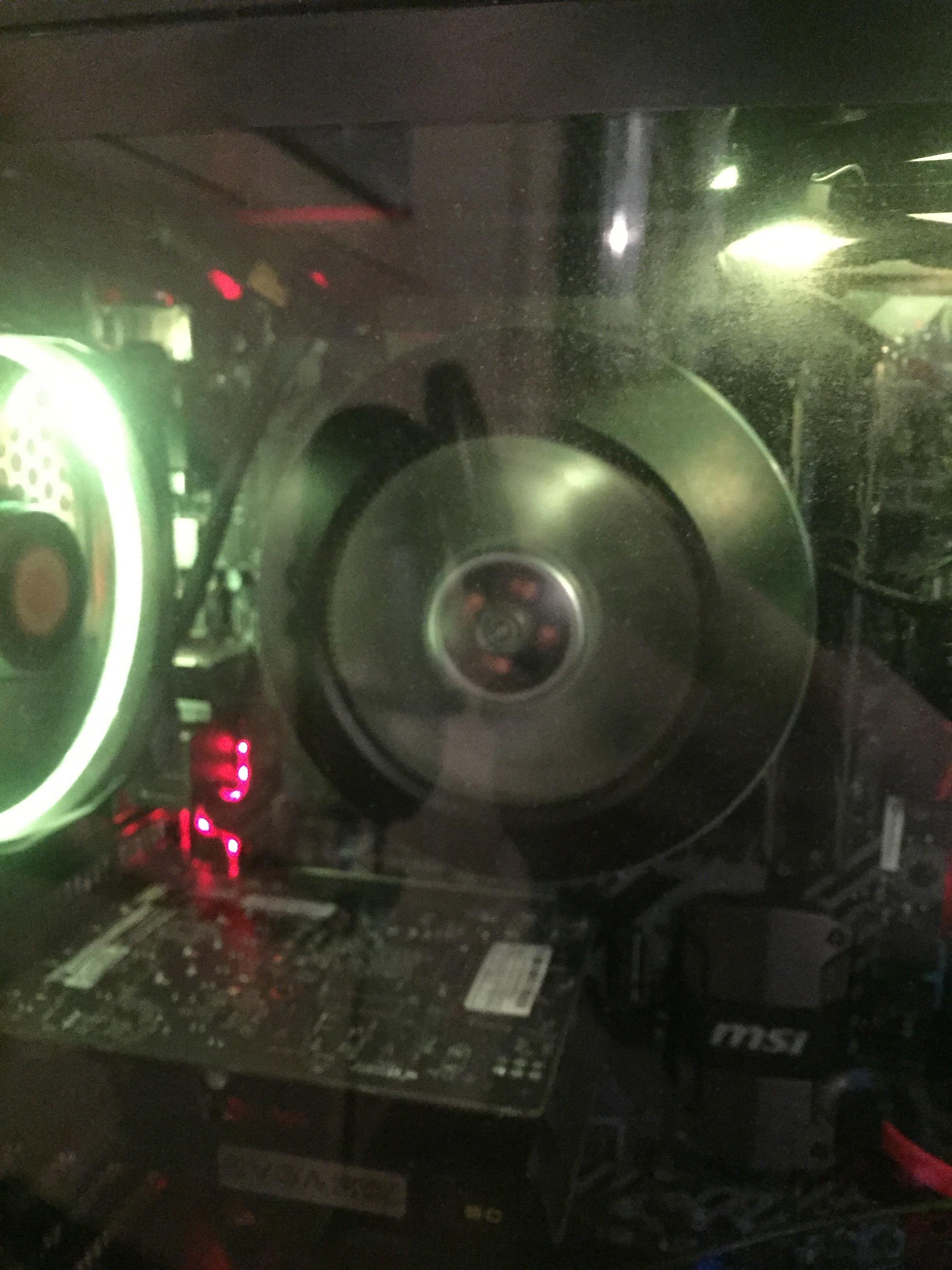 CoolerMaster MasterAir not lighting up r/pcmasterrace