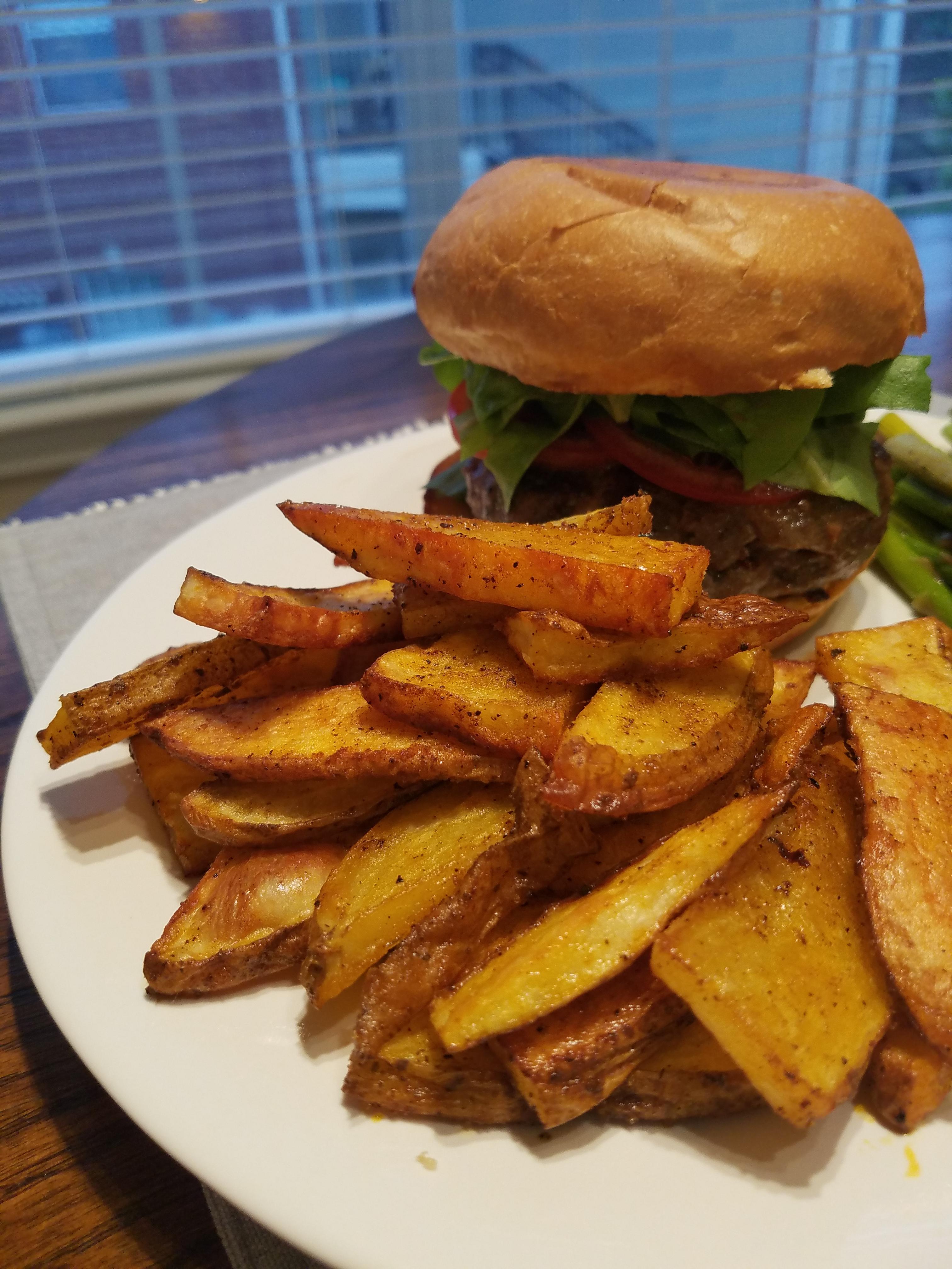 [Homemade] Blue Cheese Burger with Handcut Fries r/food
