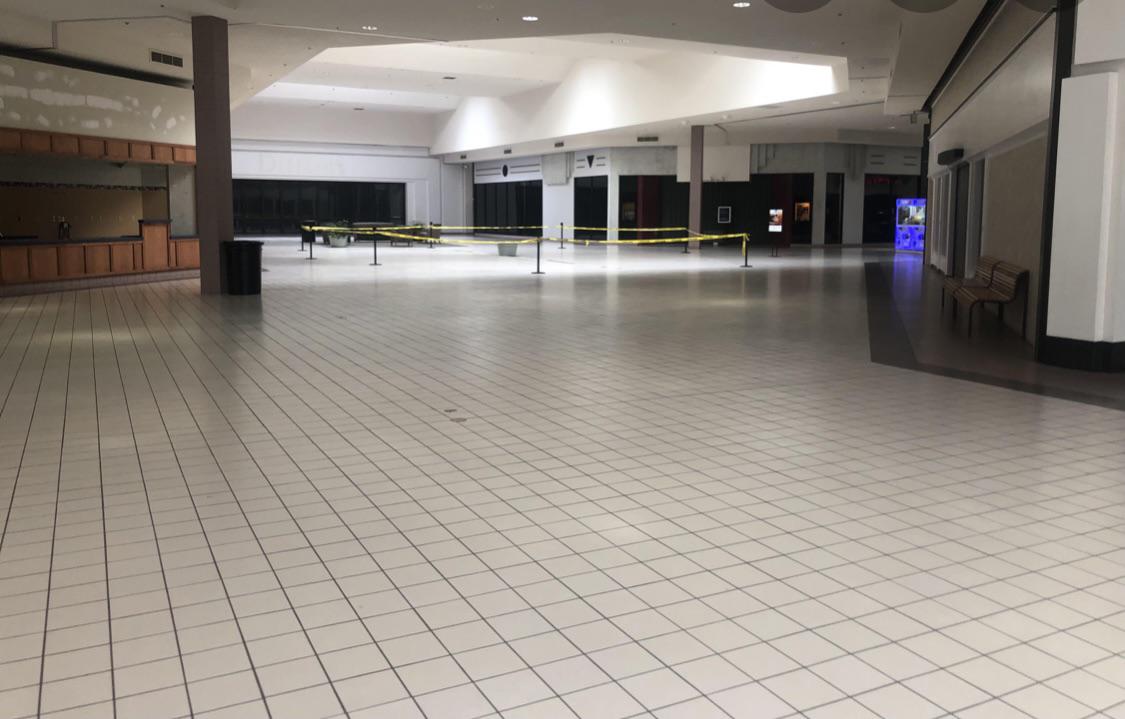 Towne West Mall, Wichita KS r/deadmalls