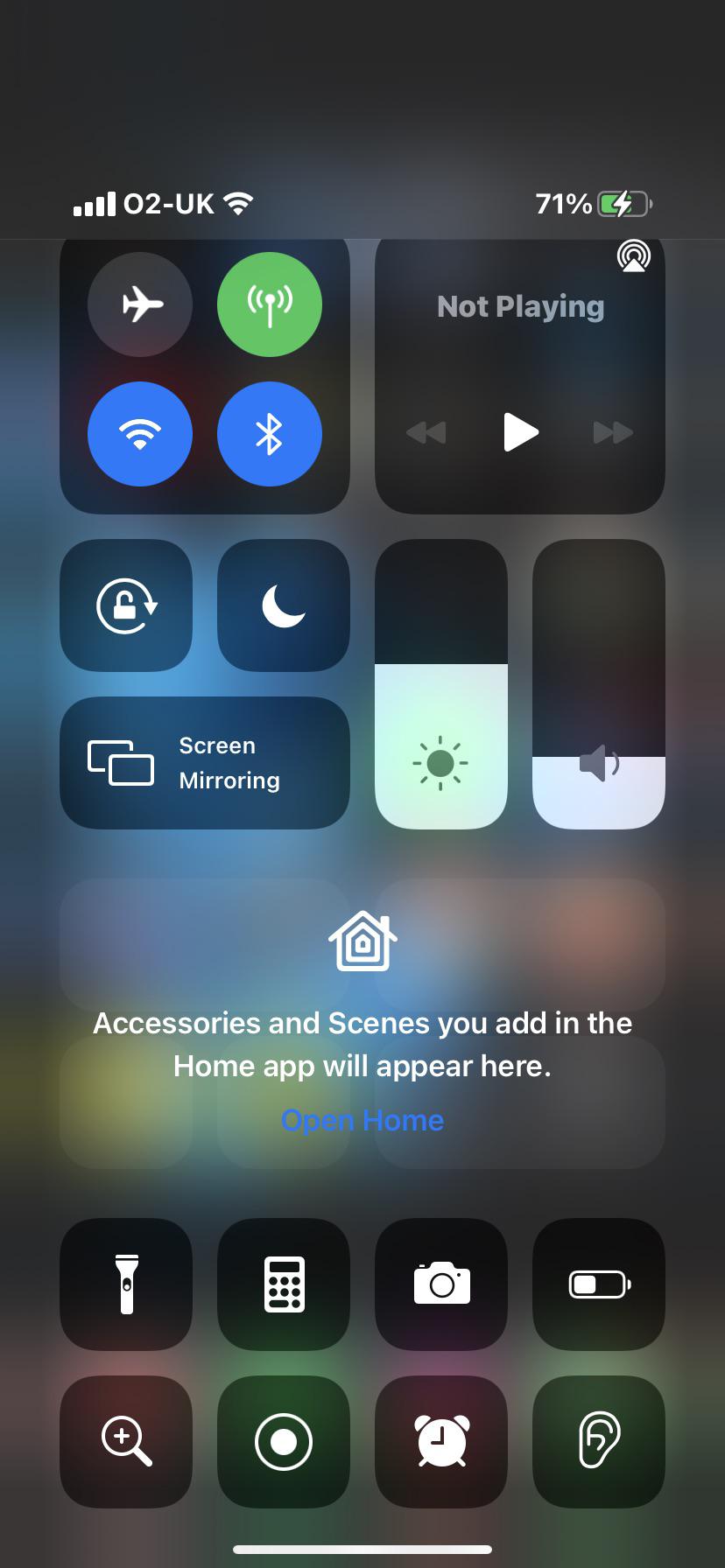 this thing appeared. click on it and it takes me to the home app, it