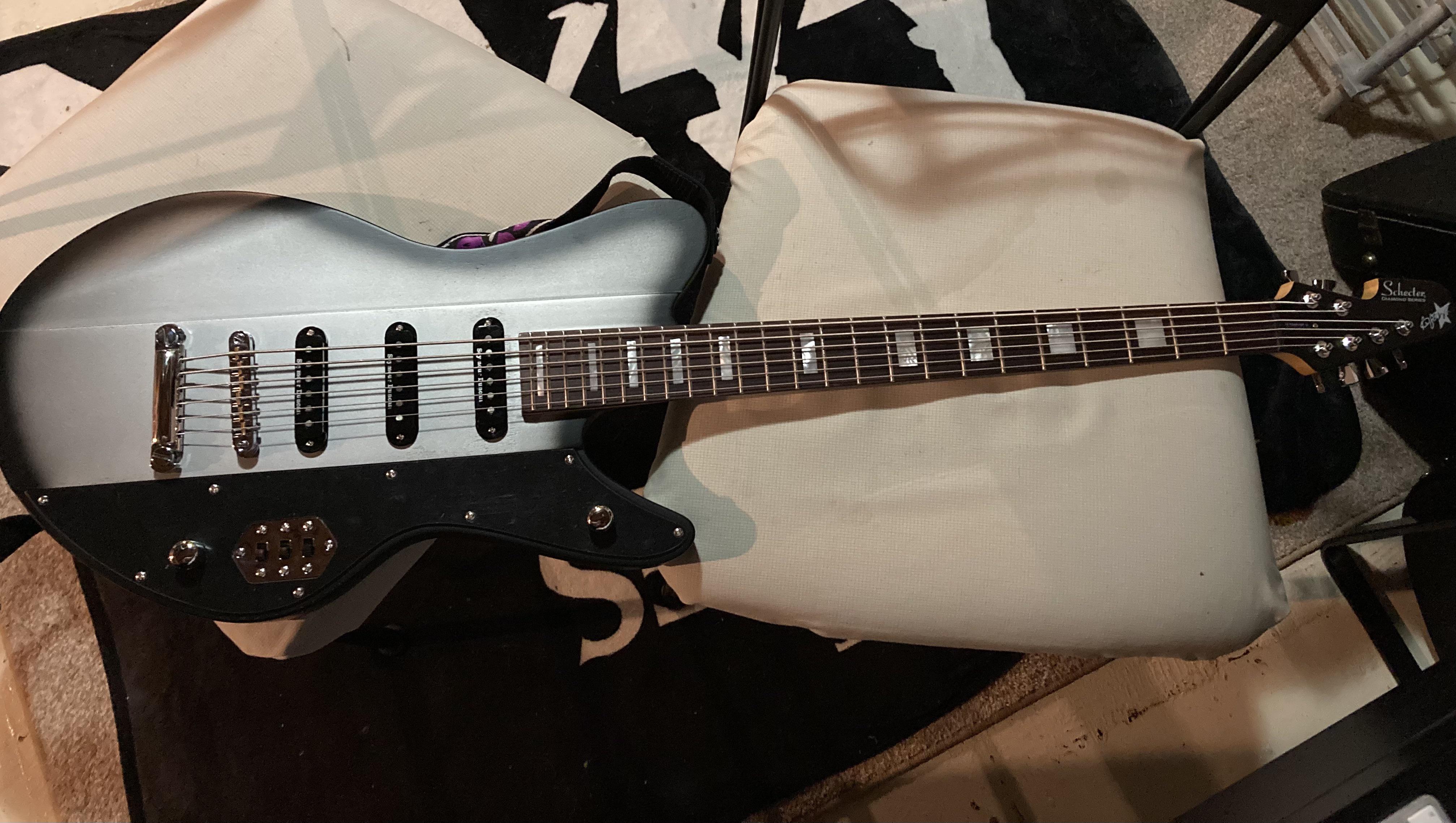 1109 best Bass Vi images on Pholder Bass VI, Offset and Bass Guitar