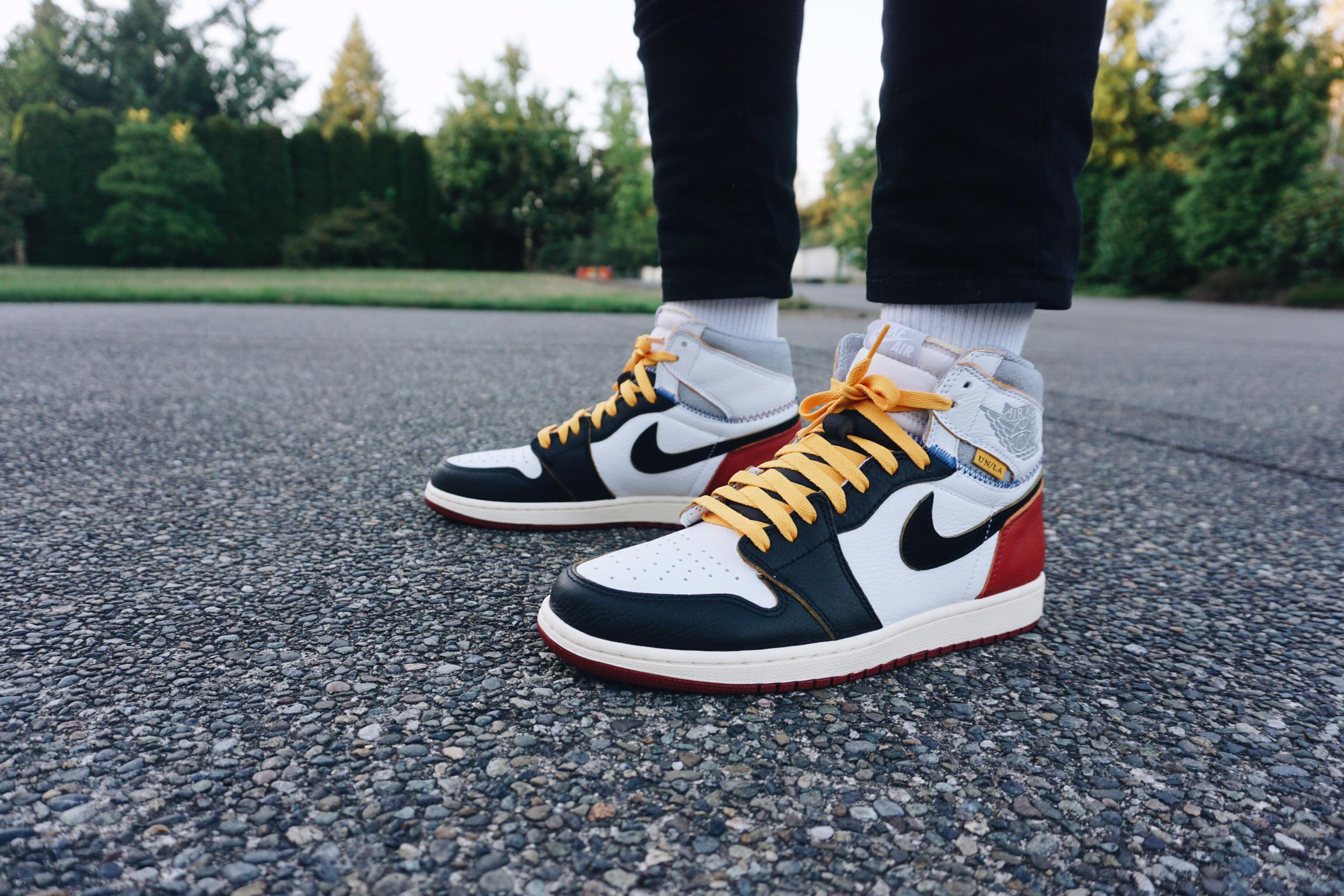 Yellow laces all summer r/Sneakers