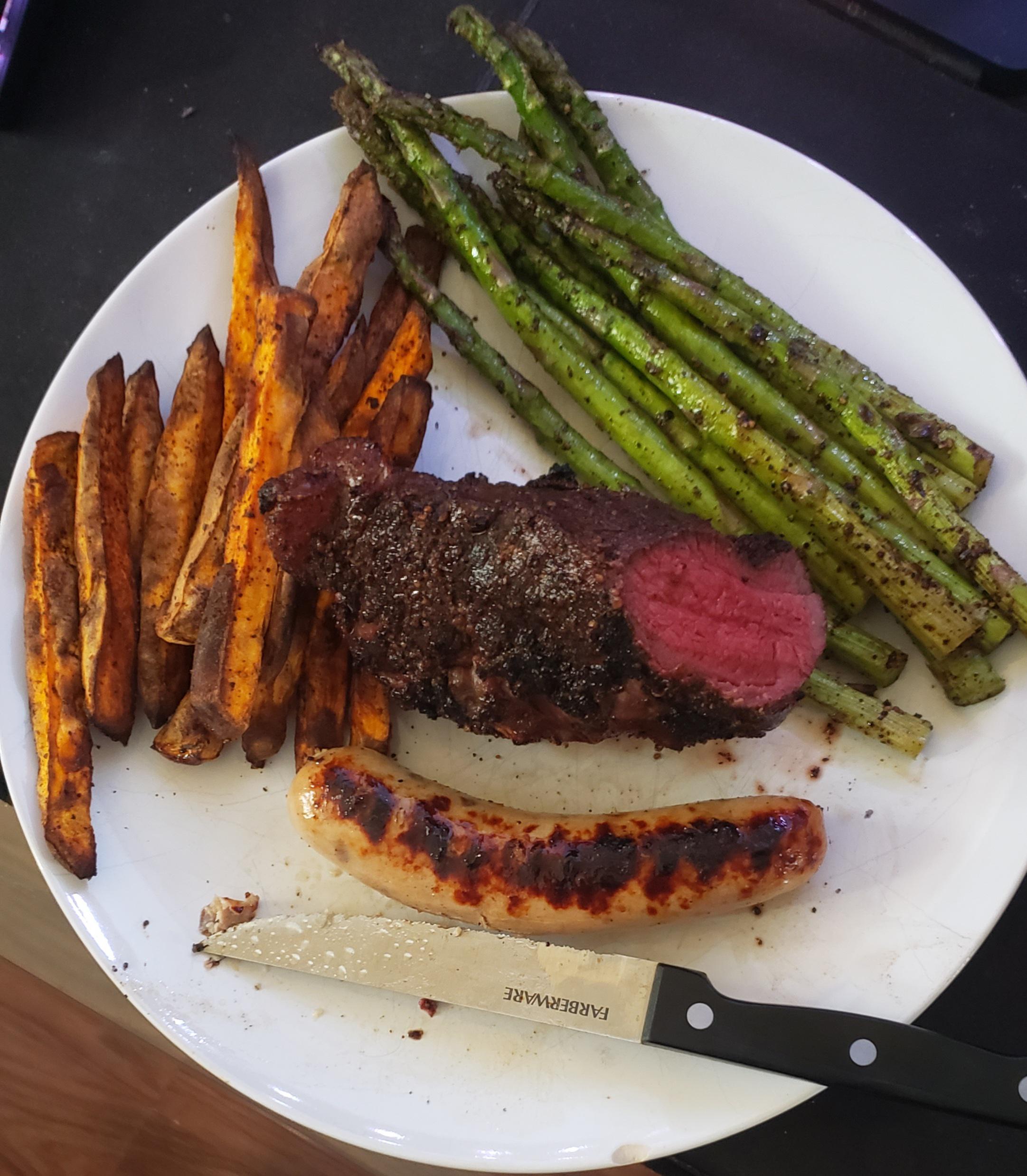 Beef Tenderloin Finished on a Kamado Joe r/sousvide