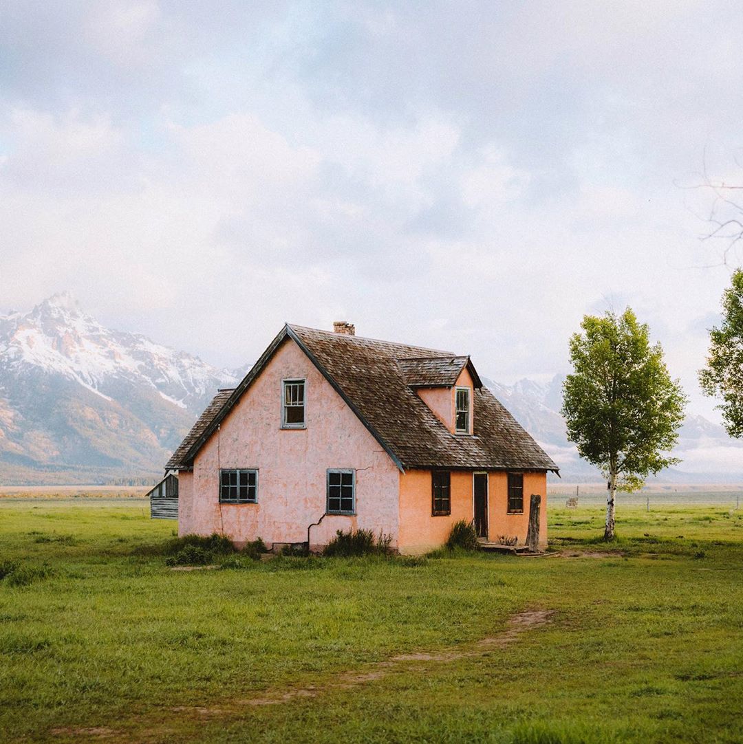 House in Wyoming r/CozyPlaces
