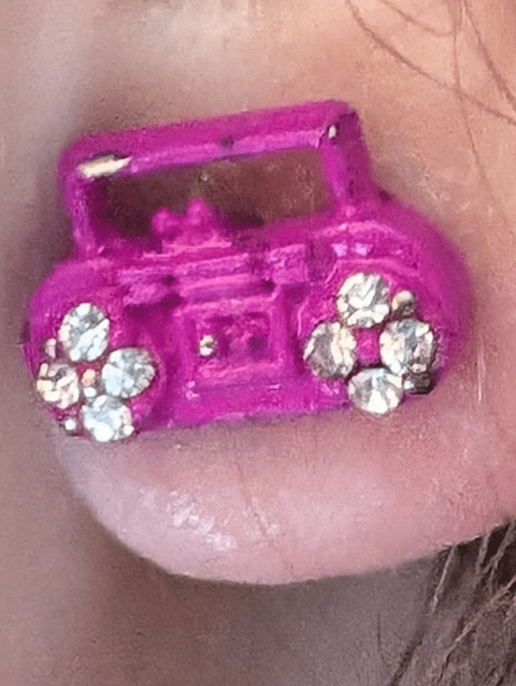 Pink Boombox Earrings r/everyoneknowsthat
