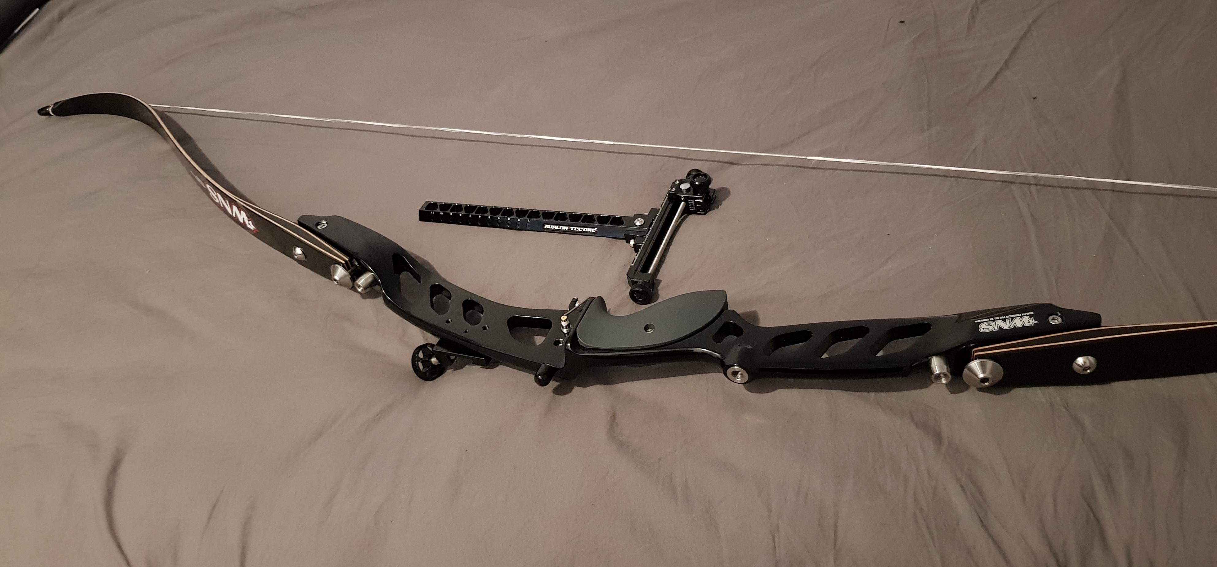 First Bow WNS Motive FX Riser / WNS Delta C3 Limbs r/Archery