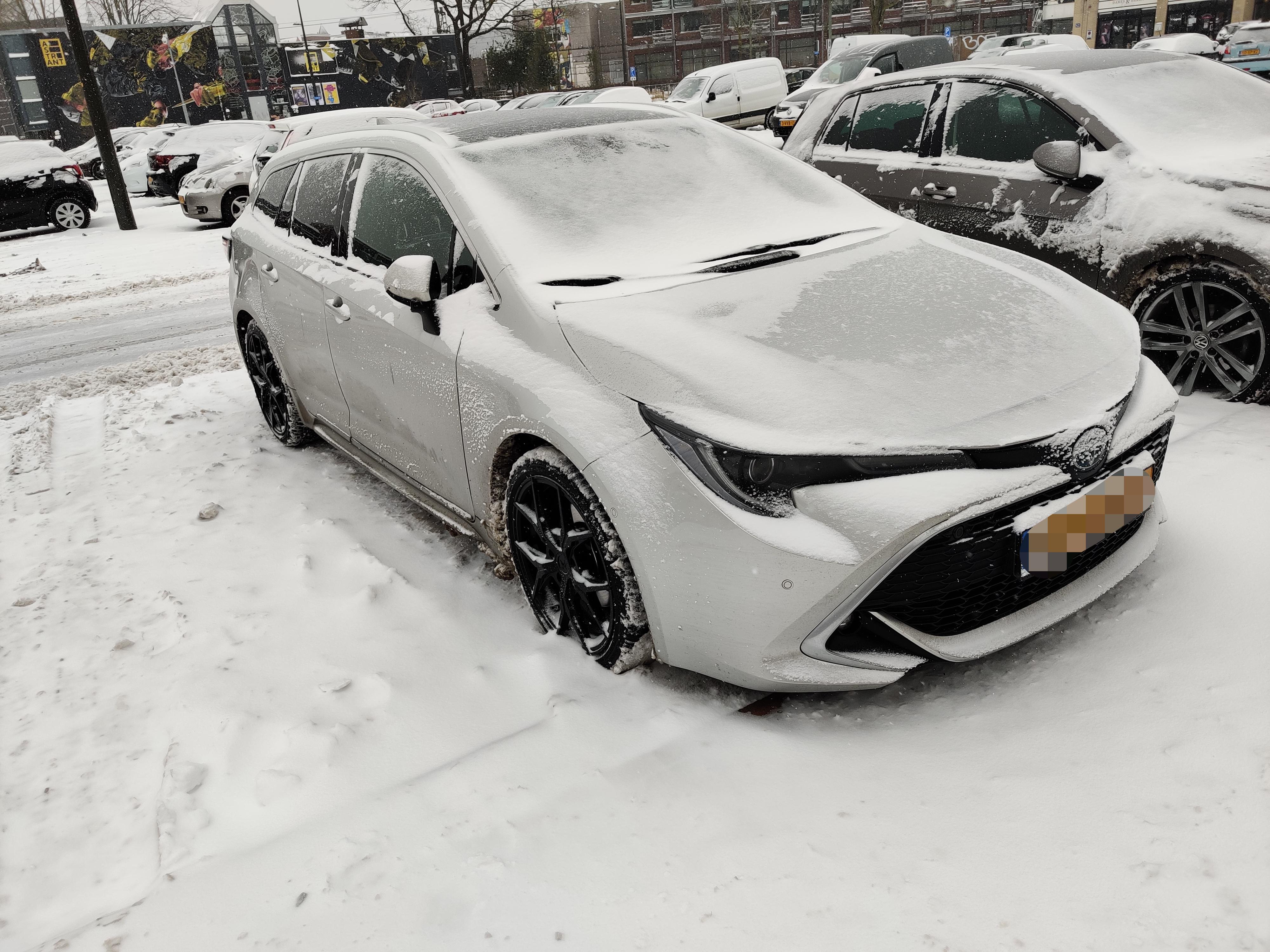 My corolla enjoying the snow) r/Toyota