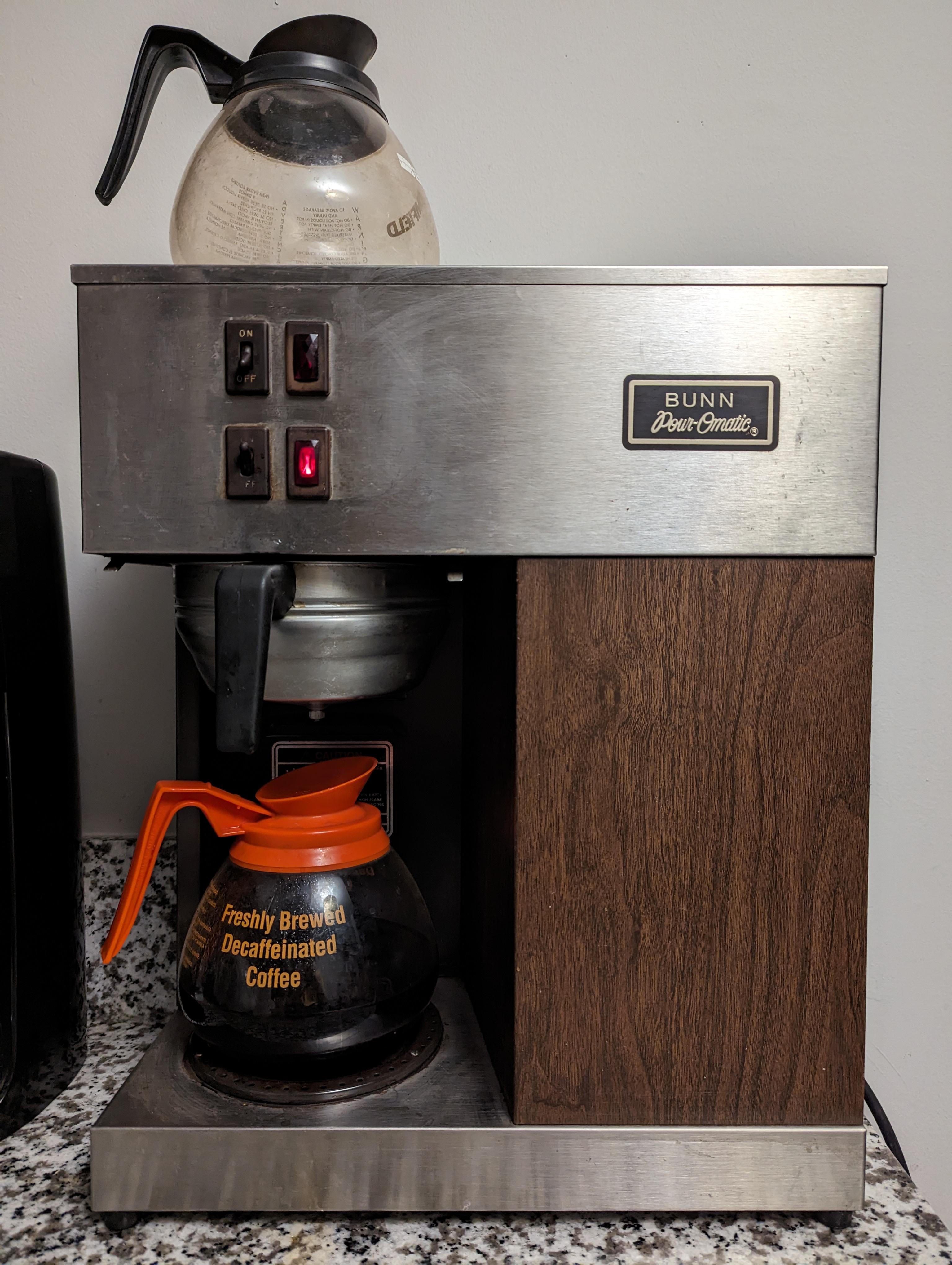 1985 Bunn PourOmatic commerical coffee maker! r/BuyItForLife