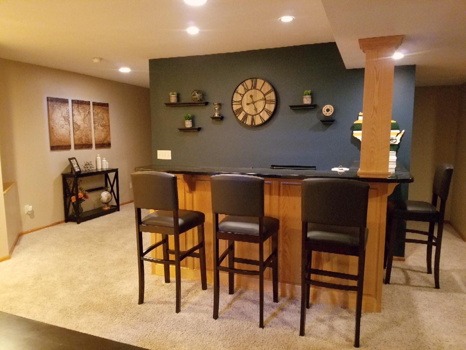 Accent wall is done! Really makes the bar pop! r/HomeDecorating