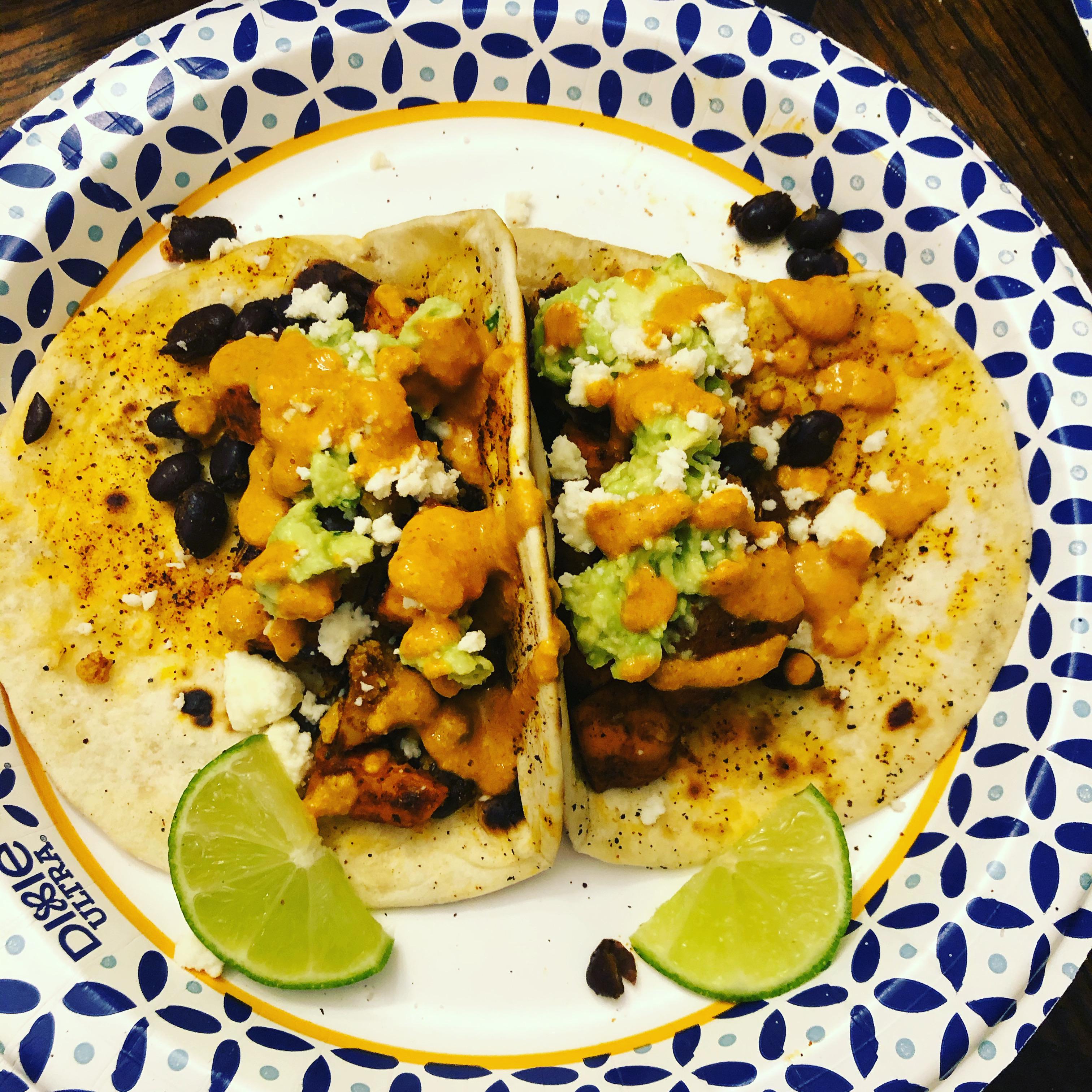 [Homemade] Roasted Veggie tacos with queso fresco, avocado and a