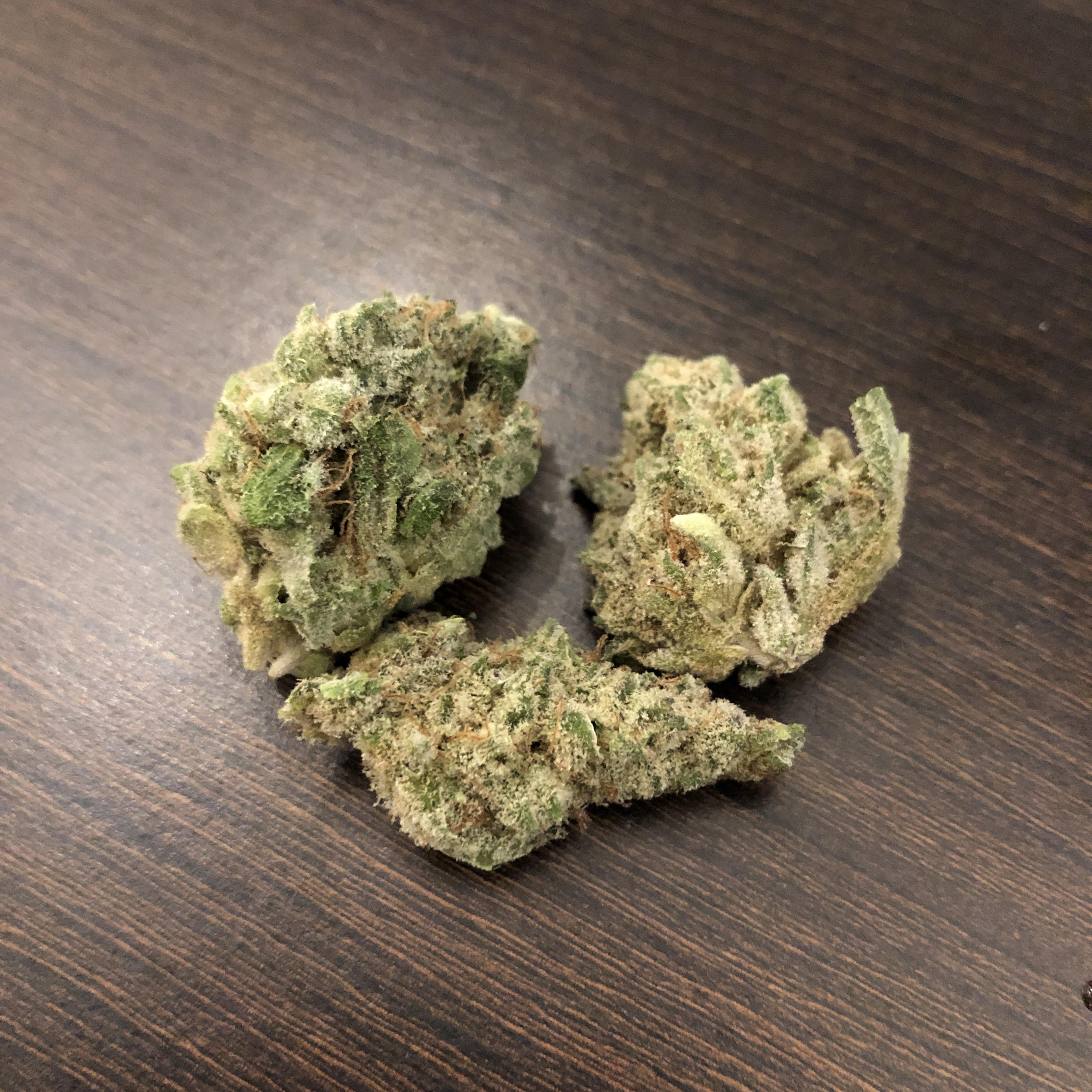 Runtz Strain What Is Runtz Strain And Why Is It So Popular The Hot