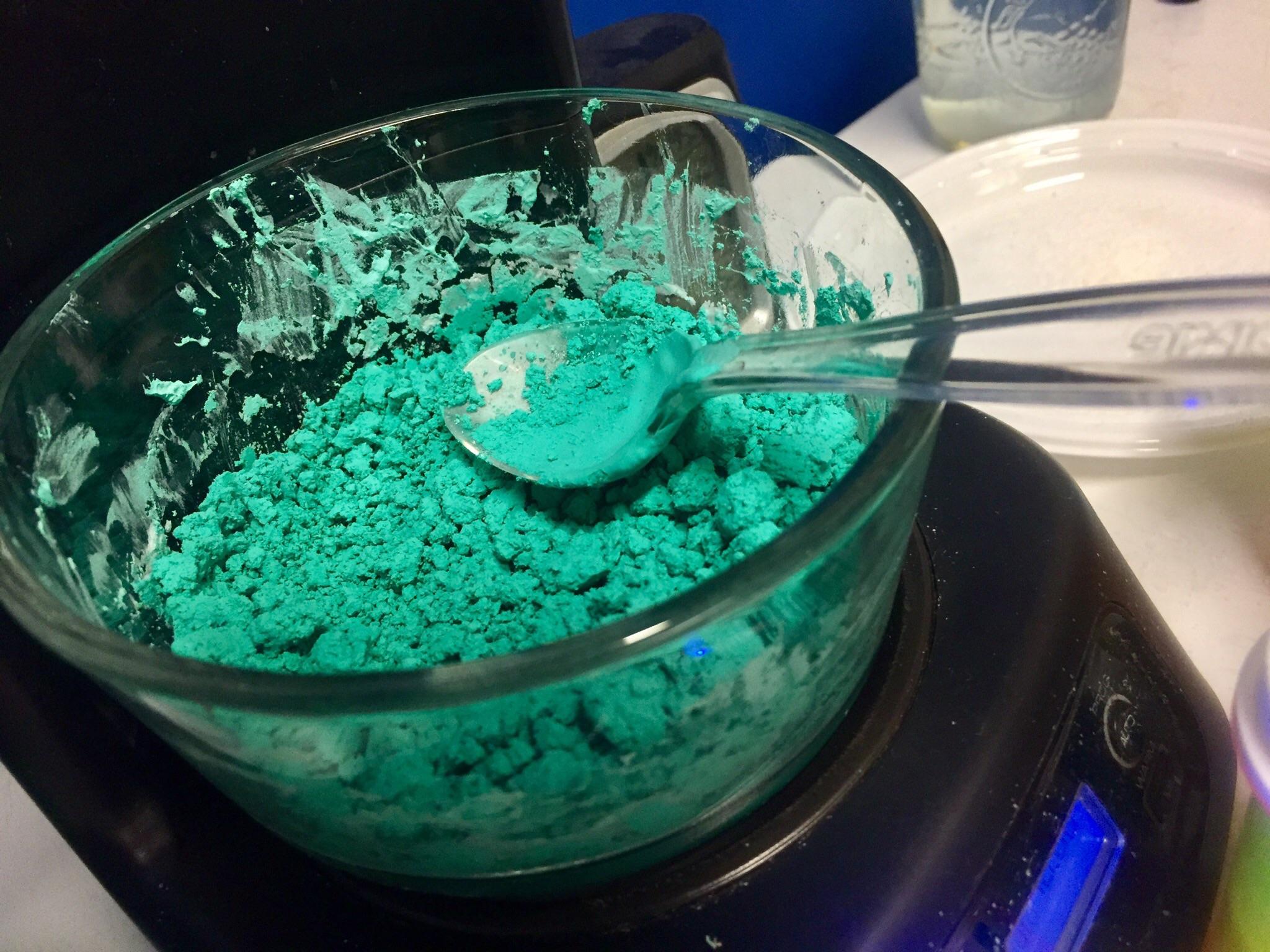 Copper Carbonate r/Copper