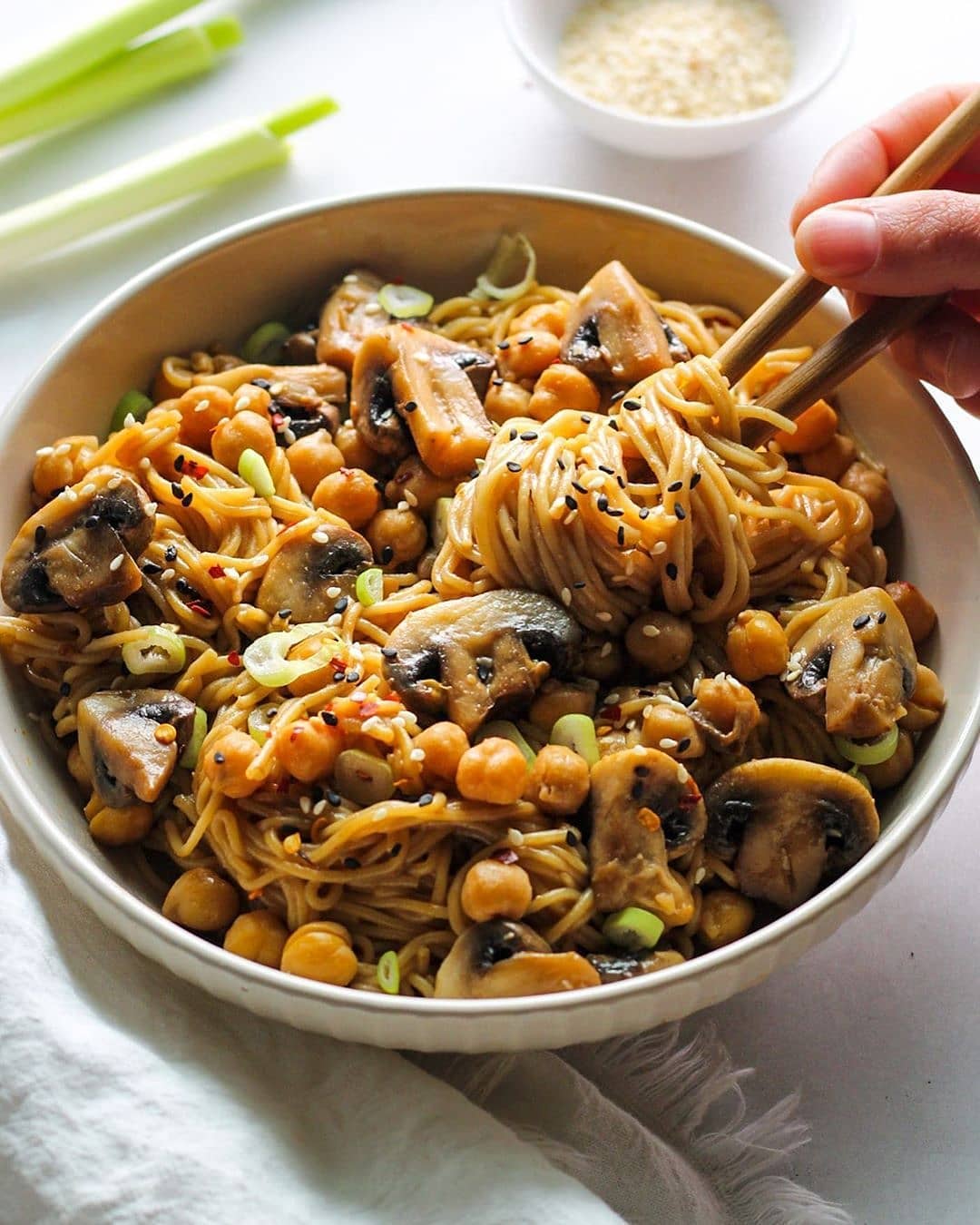 Savory and comforting MISO SESAME NOODLE BOWL 🍜 Glutenfree, vegan, and