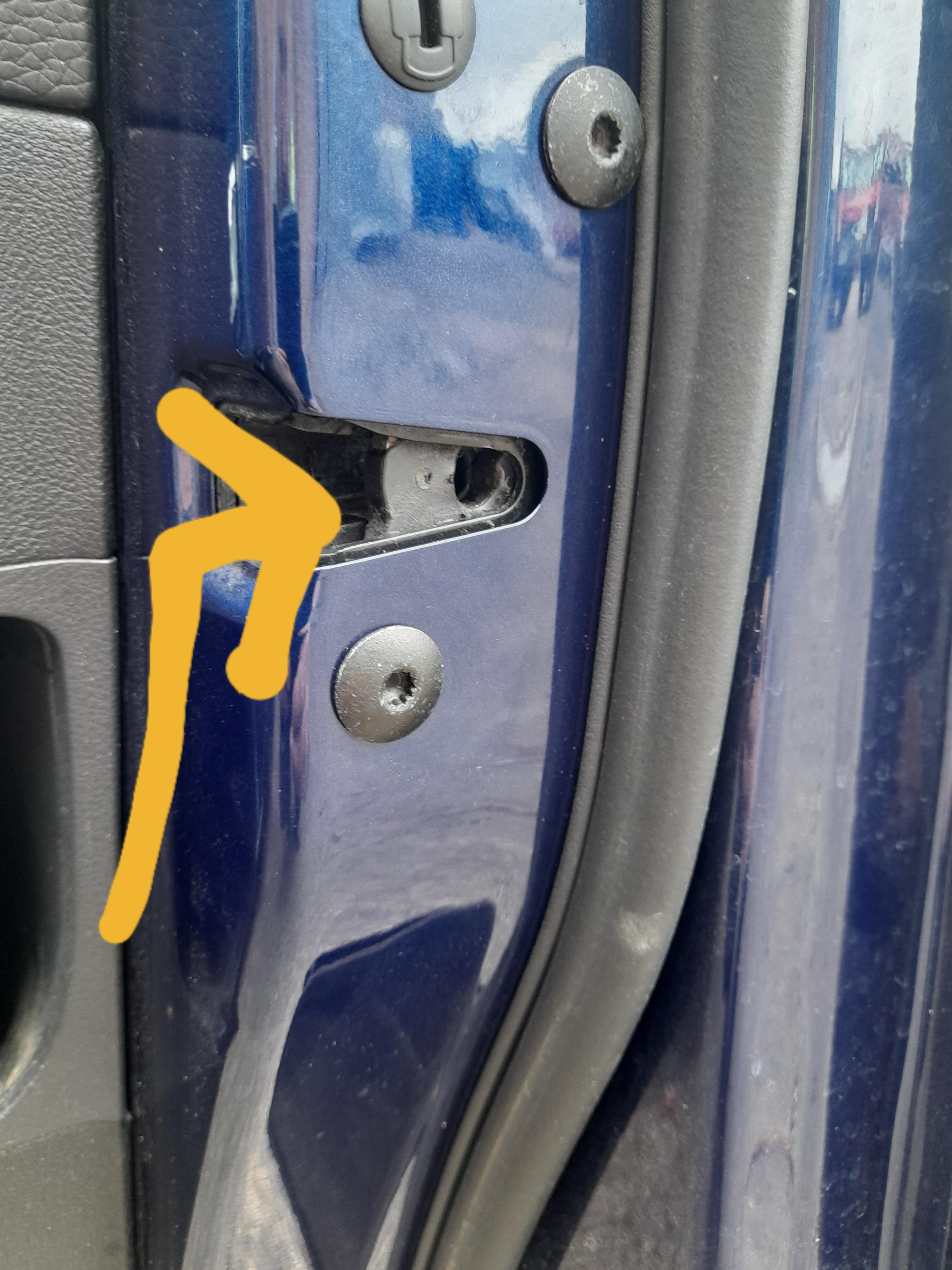 Hi. The drivers door catch is closed and I can't shut the door. Any