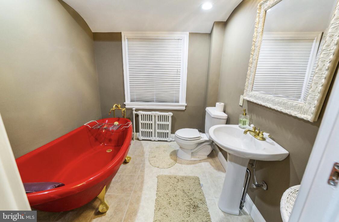 RED Bathtub r/bathtub