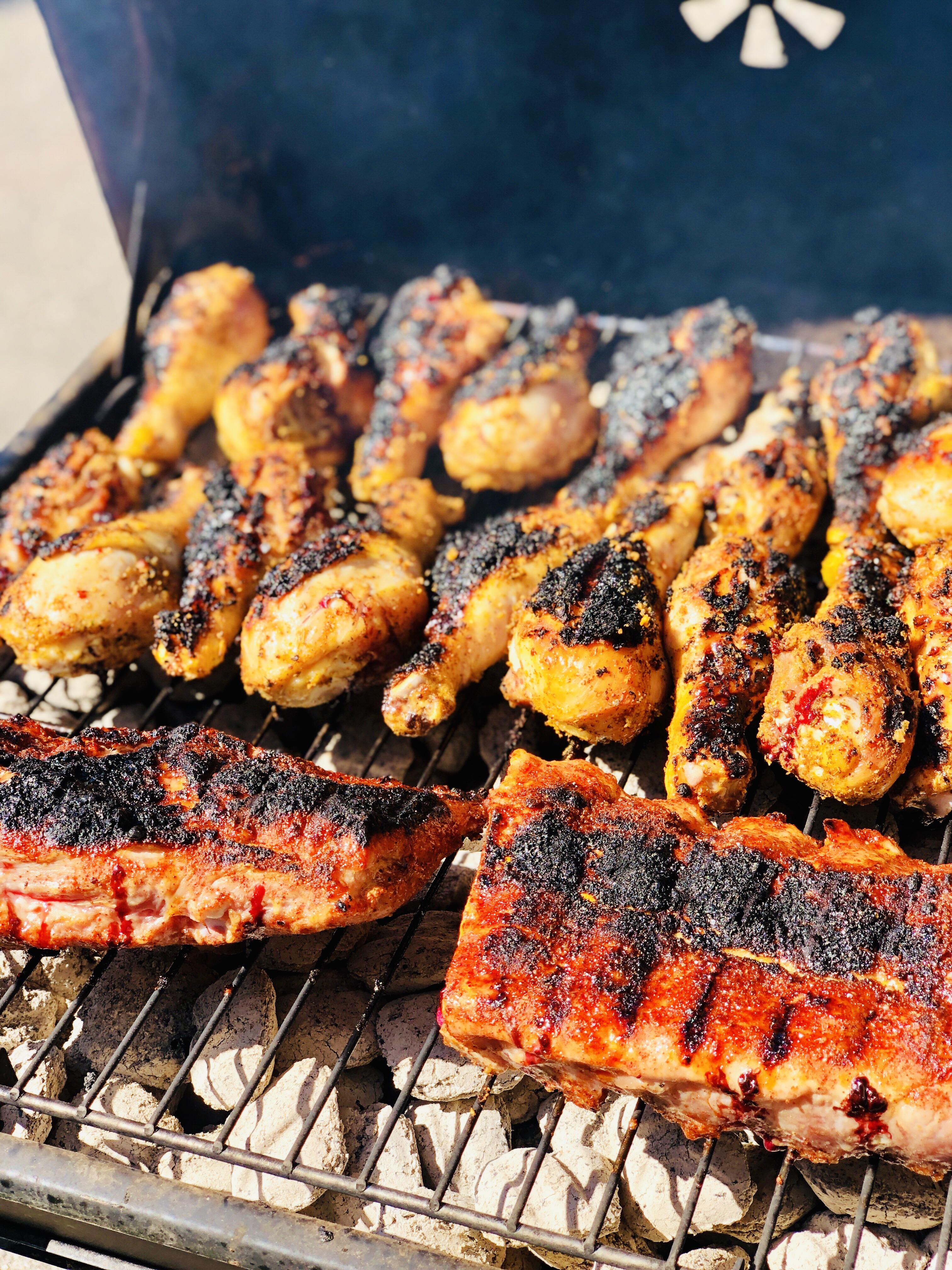 Spare Ribs and Chicken on a Saturday r/slowcooking