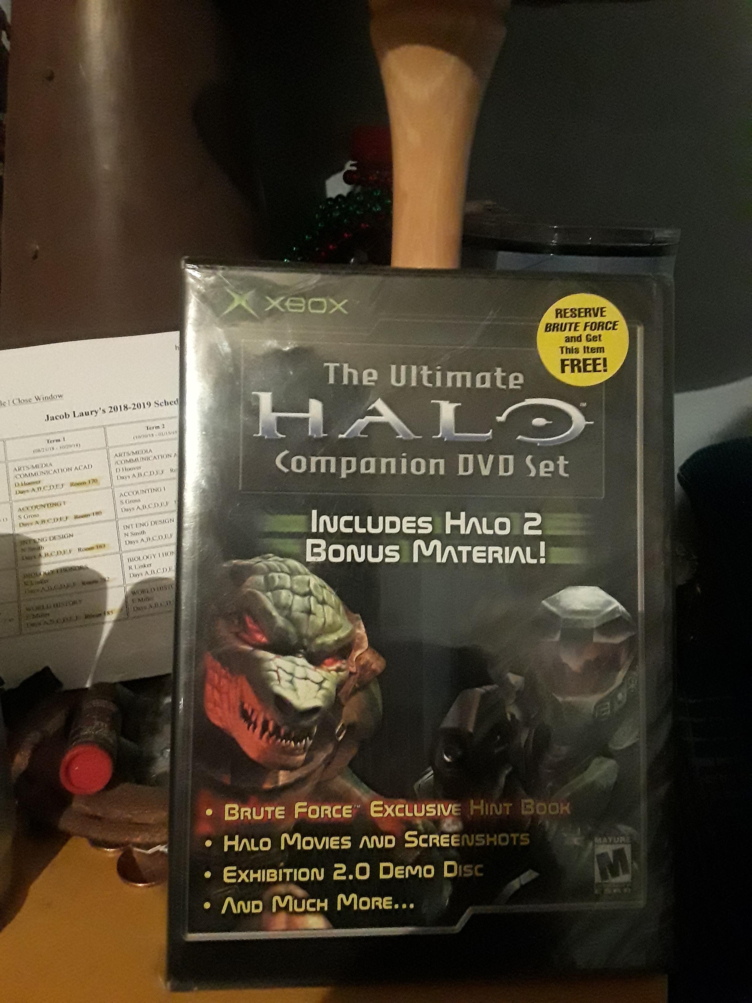 Look what my brother found for me at a yard sale. r/halo
