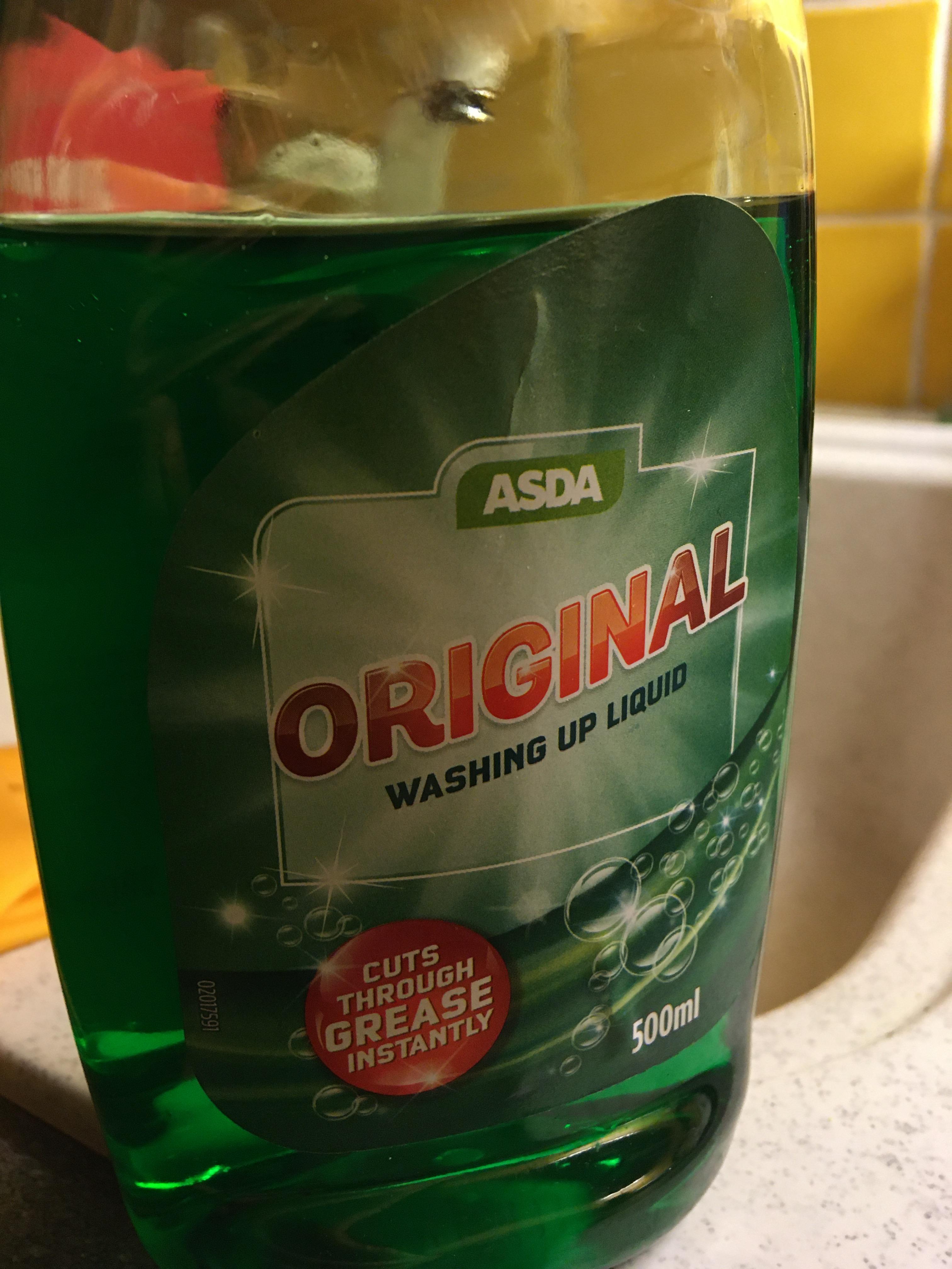 I can’t work out what this awful washing up liquid smells like and it’s