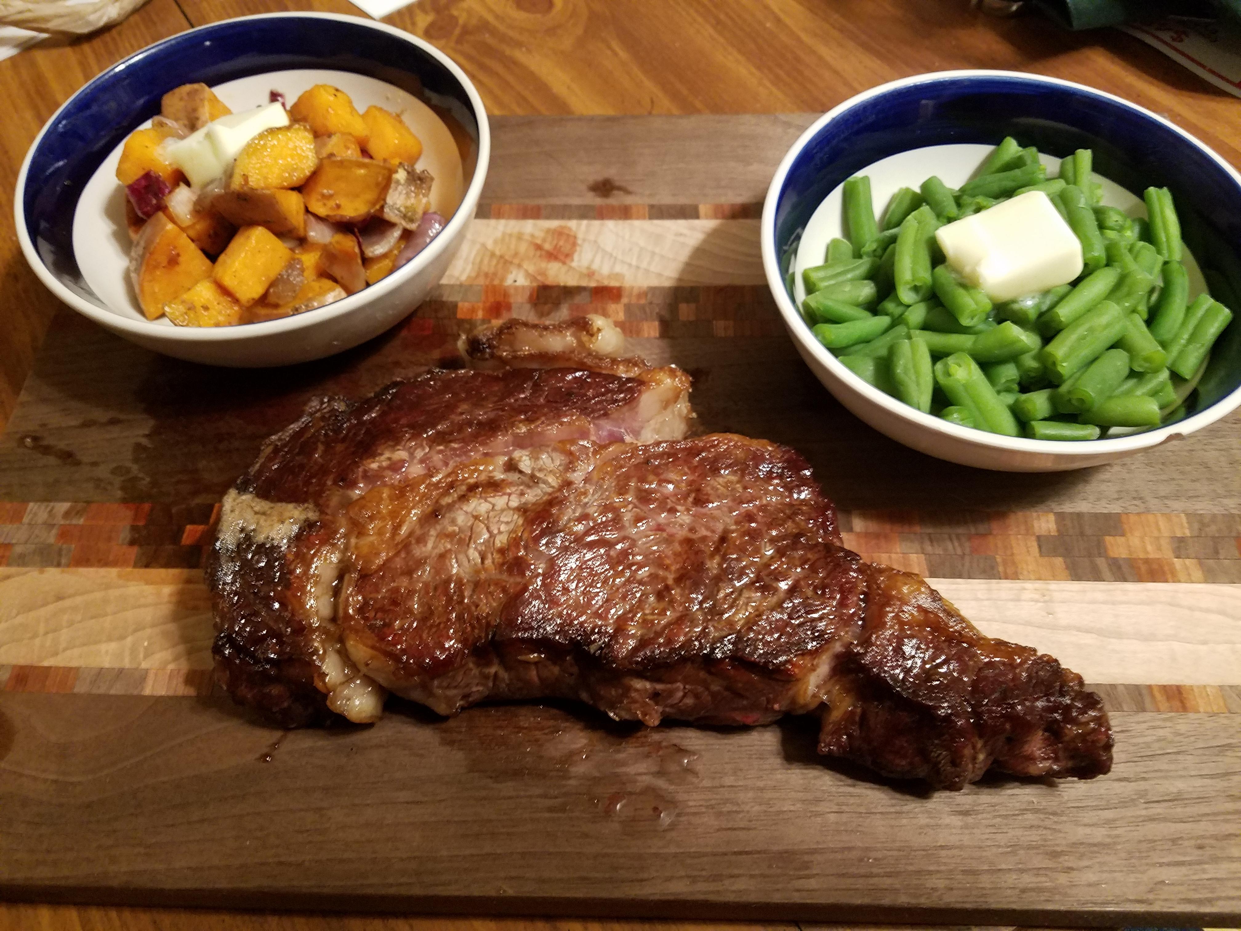 [Homemade] Pan seared ribeye, with oven roasted sweet potatoes, red onions, and steamed green