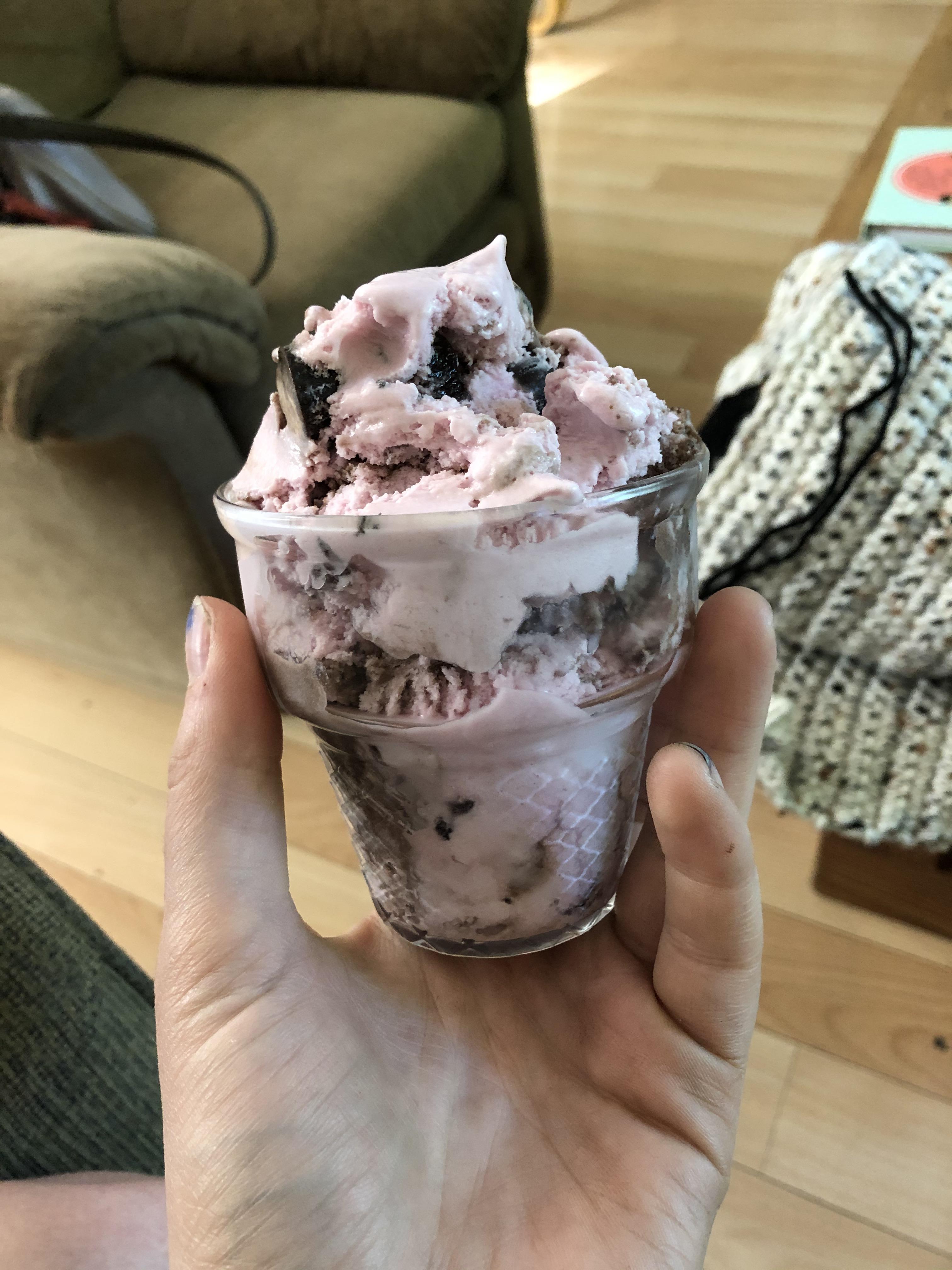 How do you guys measure icecream? I use my kitchen scale set to ml and