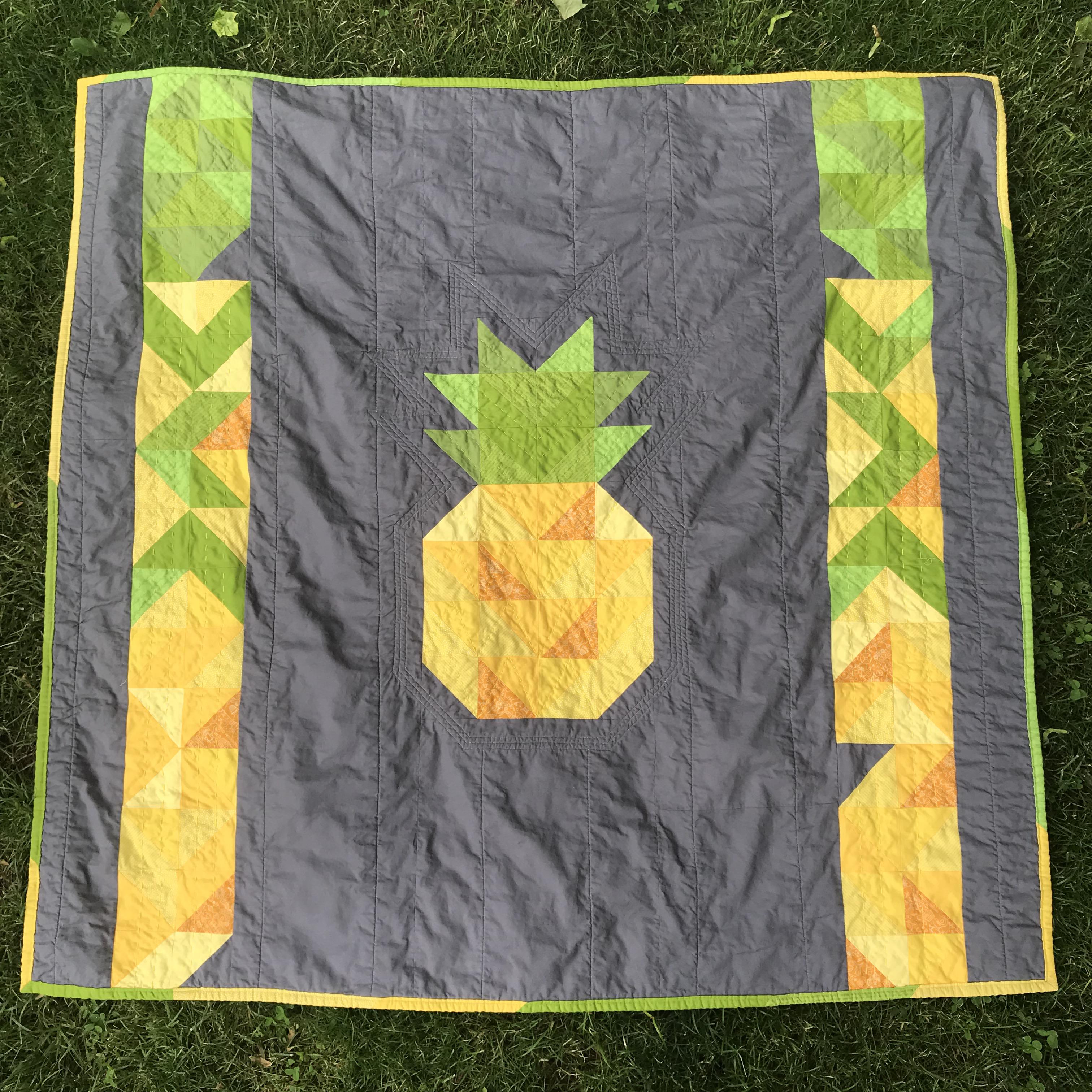 Pineapple quilt ( 57” square) r/quilting
